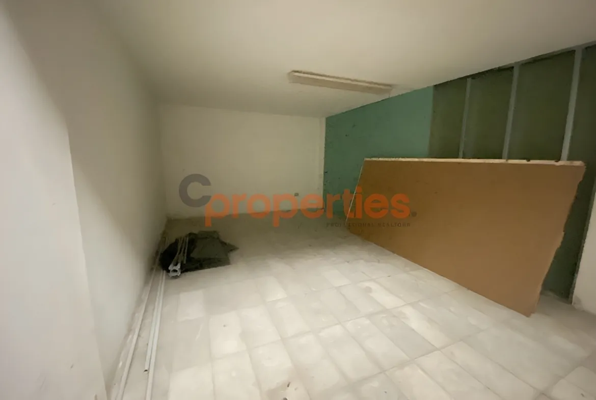 Office for Sale in Zalqa