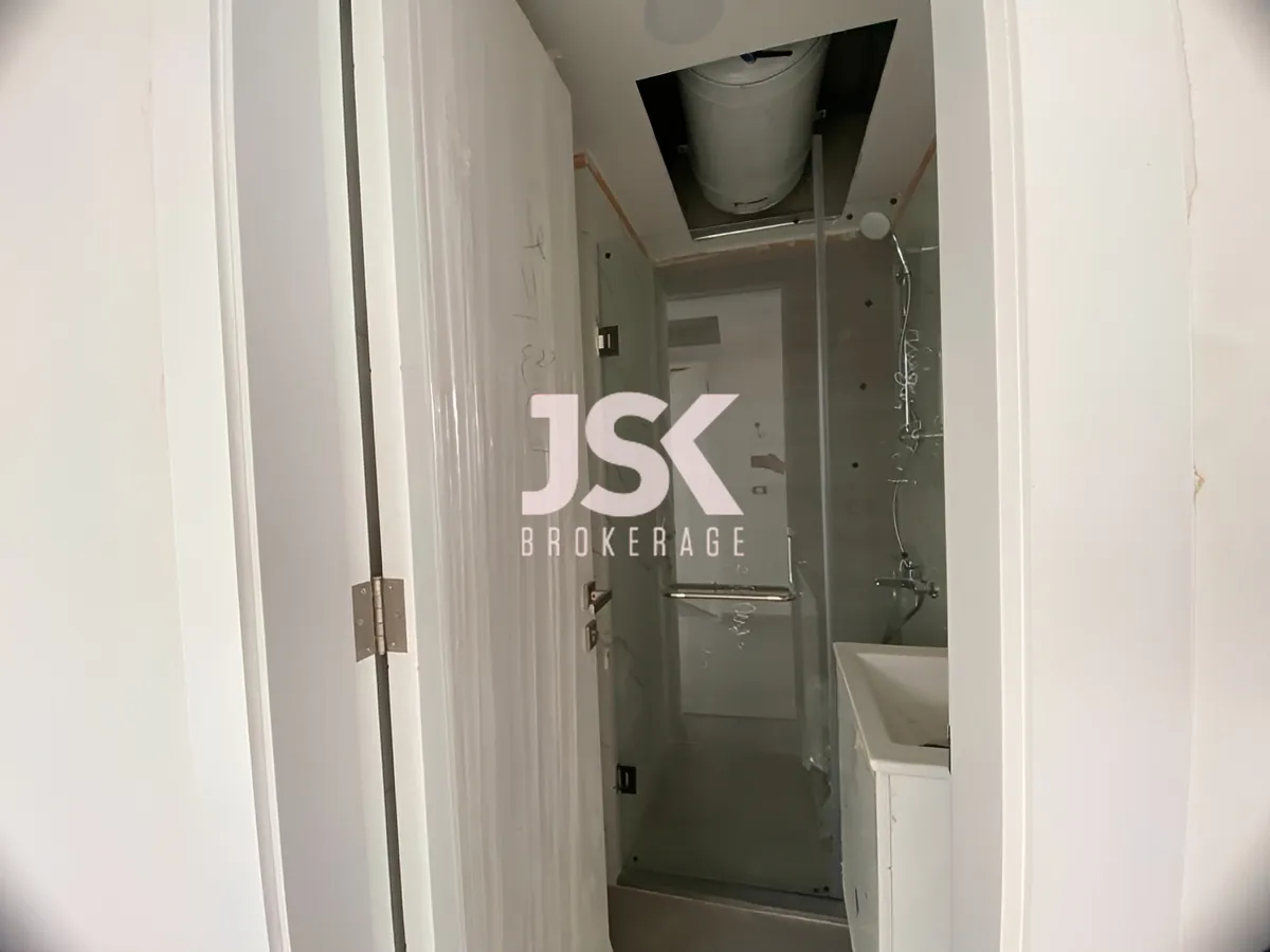 Apartment for Sale in Spears, Beirut, Lebanon