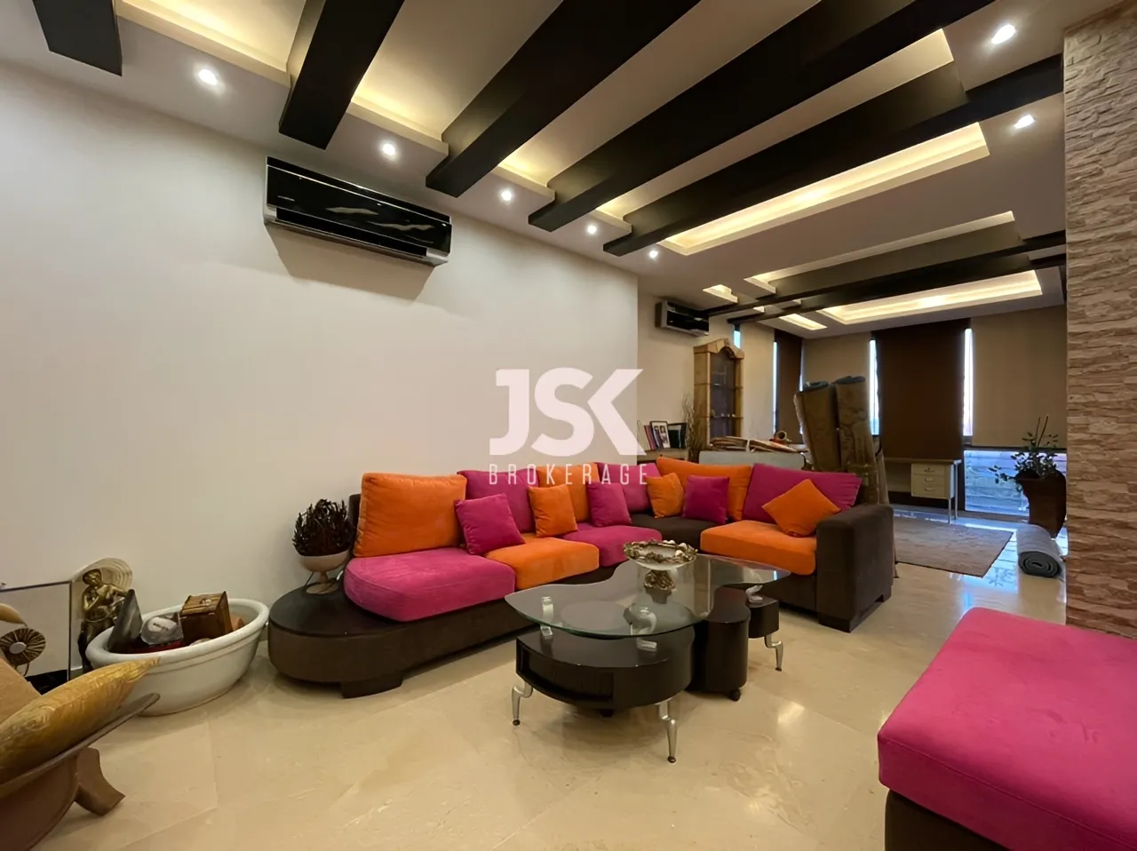 Apartment for Sale in Ain Saadeh