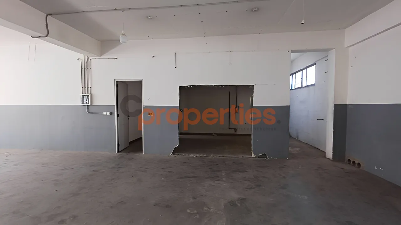 Industrial Unit for Rent in Mkalles