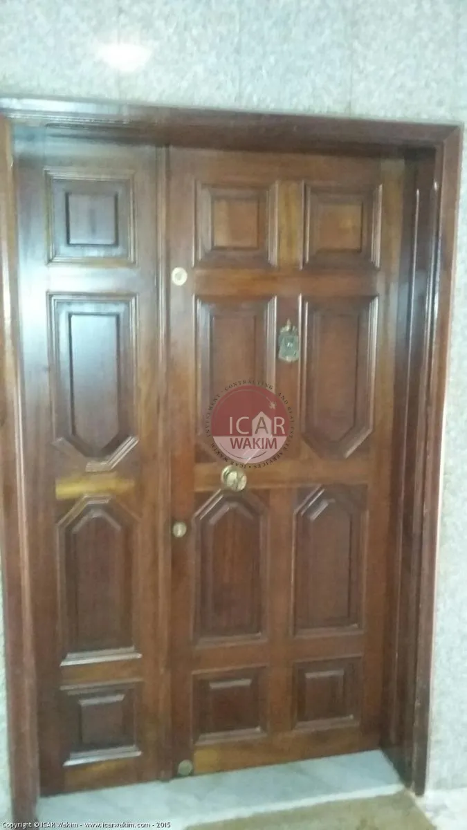 Apartment for Sale in Ain Al Mraiseh - 4 bed, 3 bath