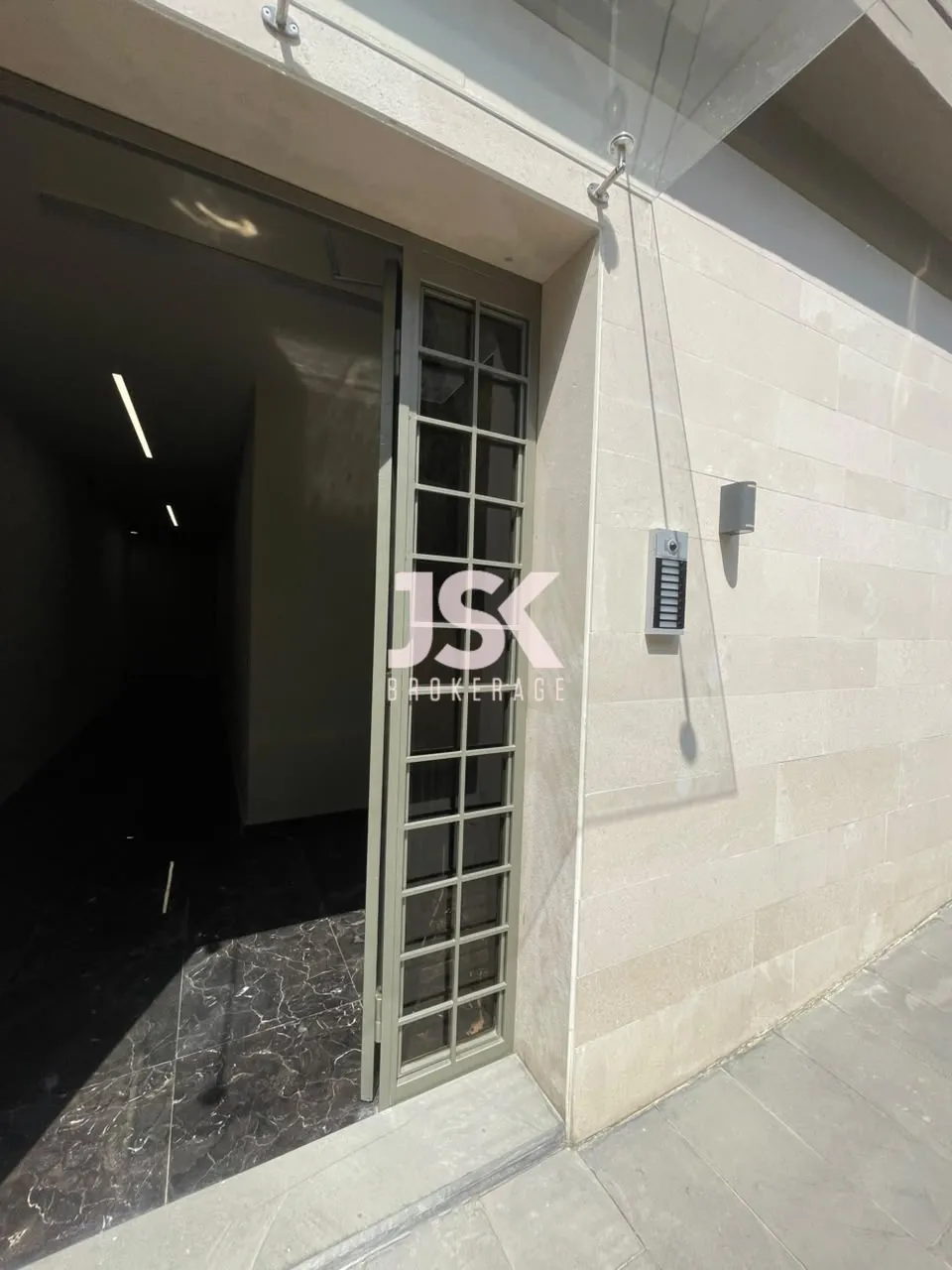 Apartment for Sale in Bsalim