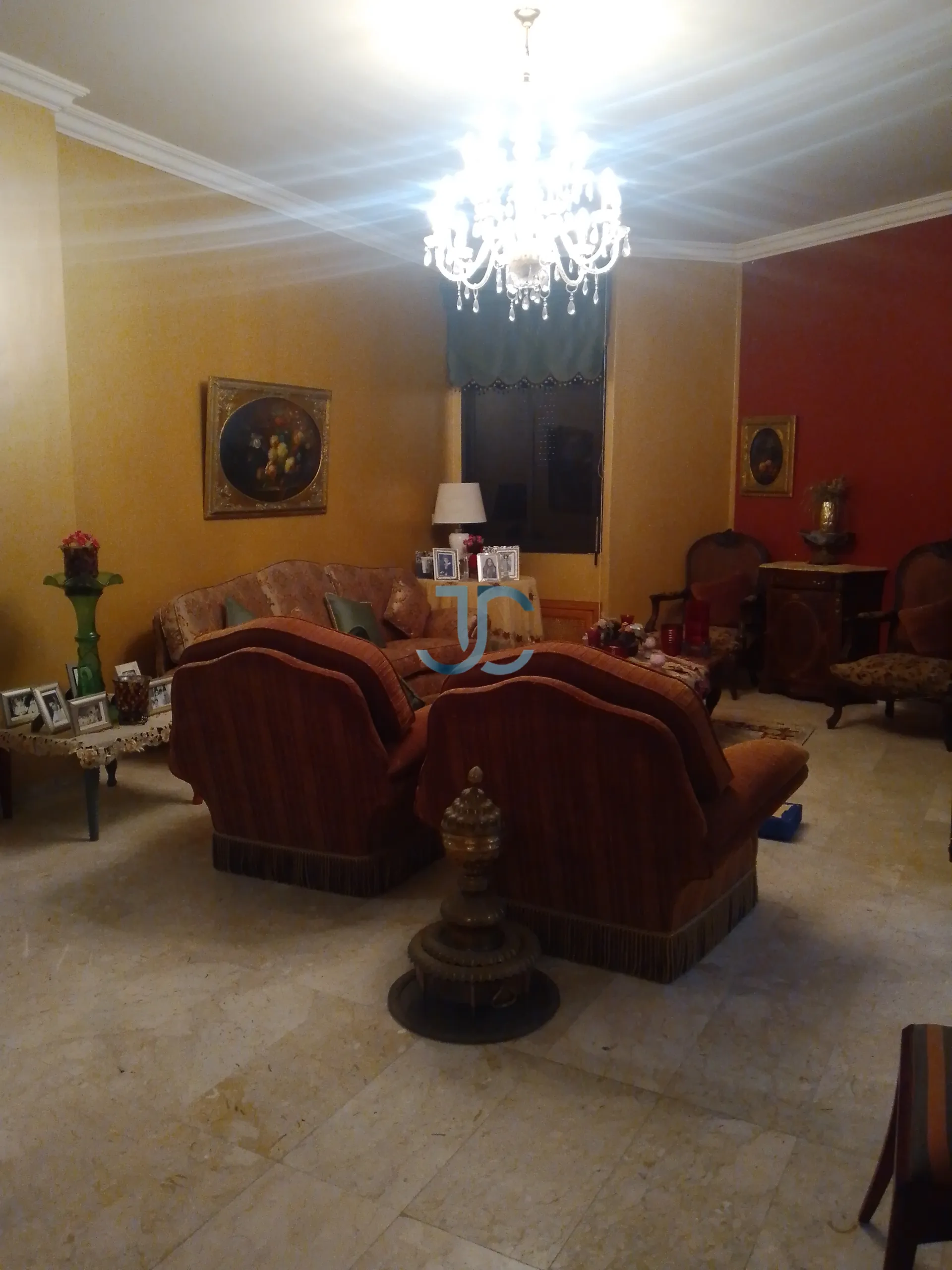 Apartment for sale in Haret Sakher