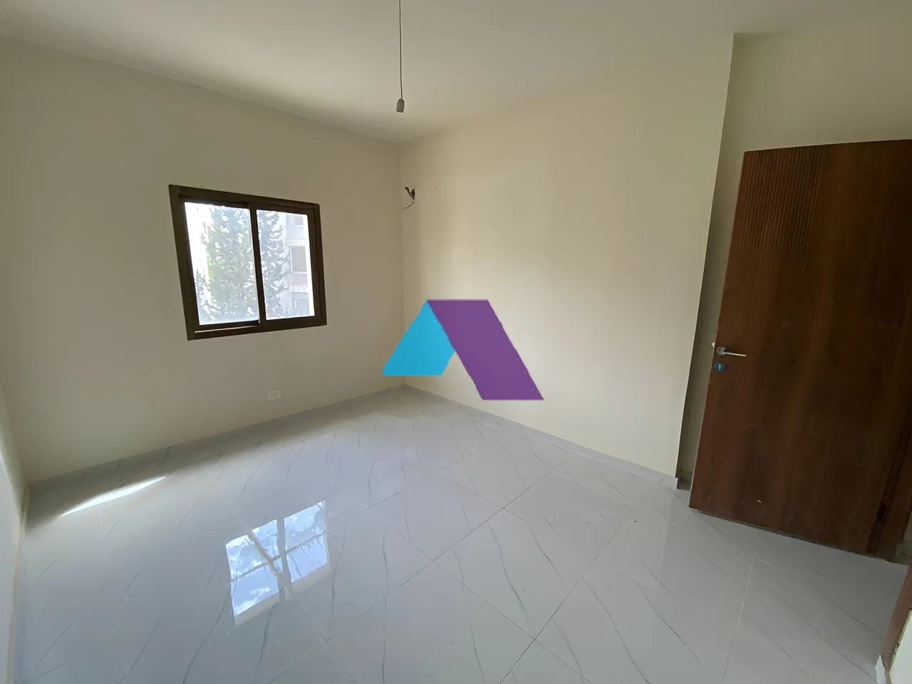 Apartment for Sale in Adonis - 2 bed, 2 bath