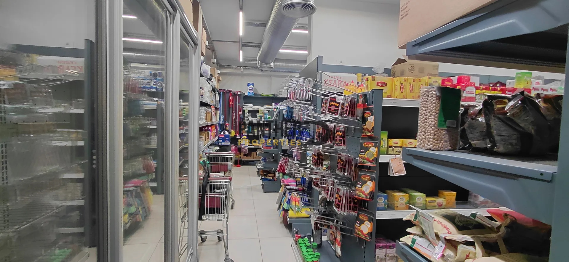 Shop for rent in Syoufi, beirut, lebanon