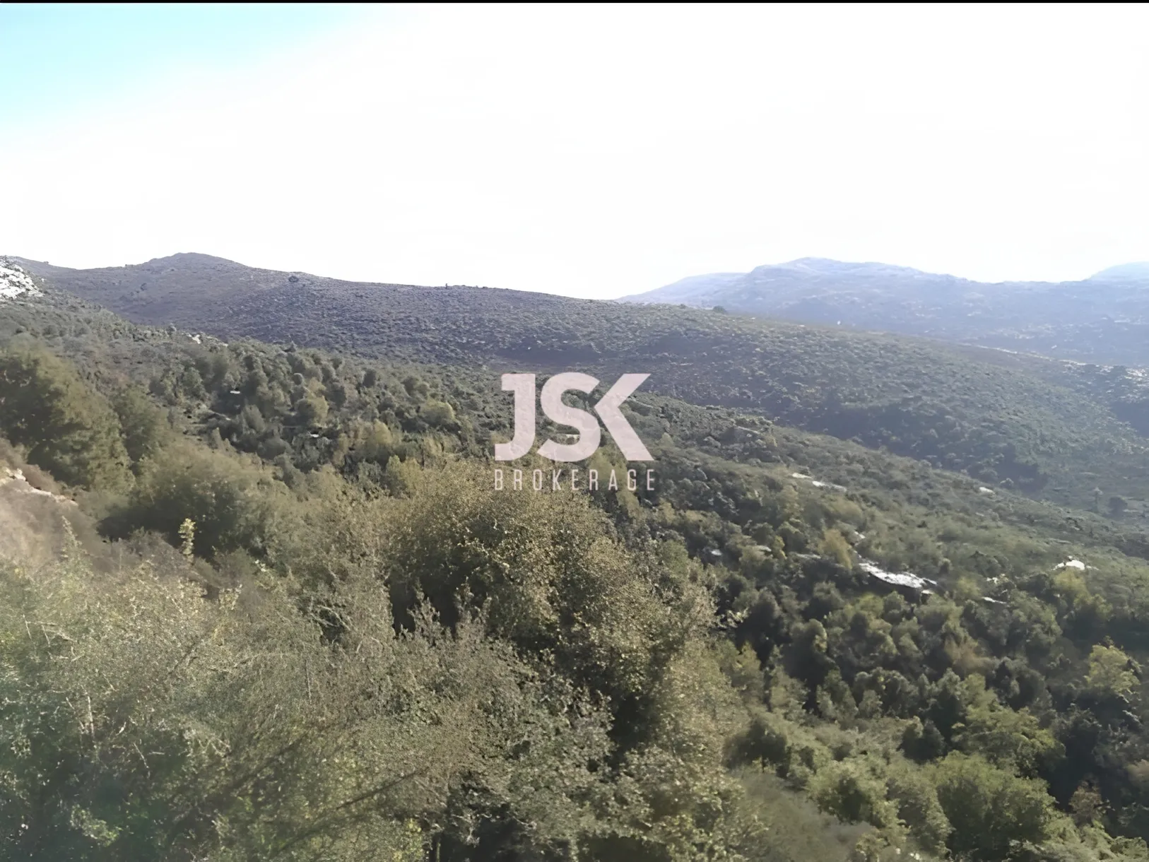 Land for Sale in Assia