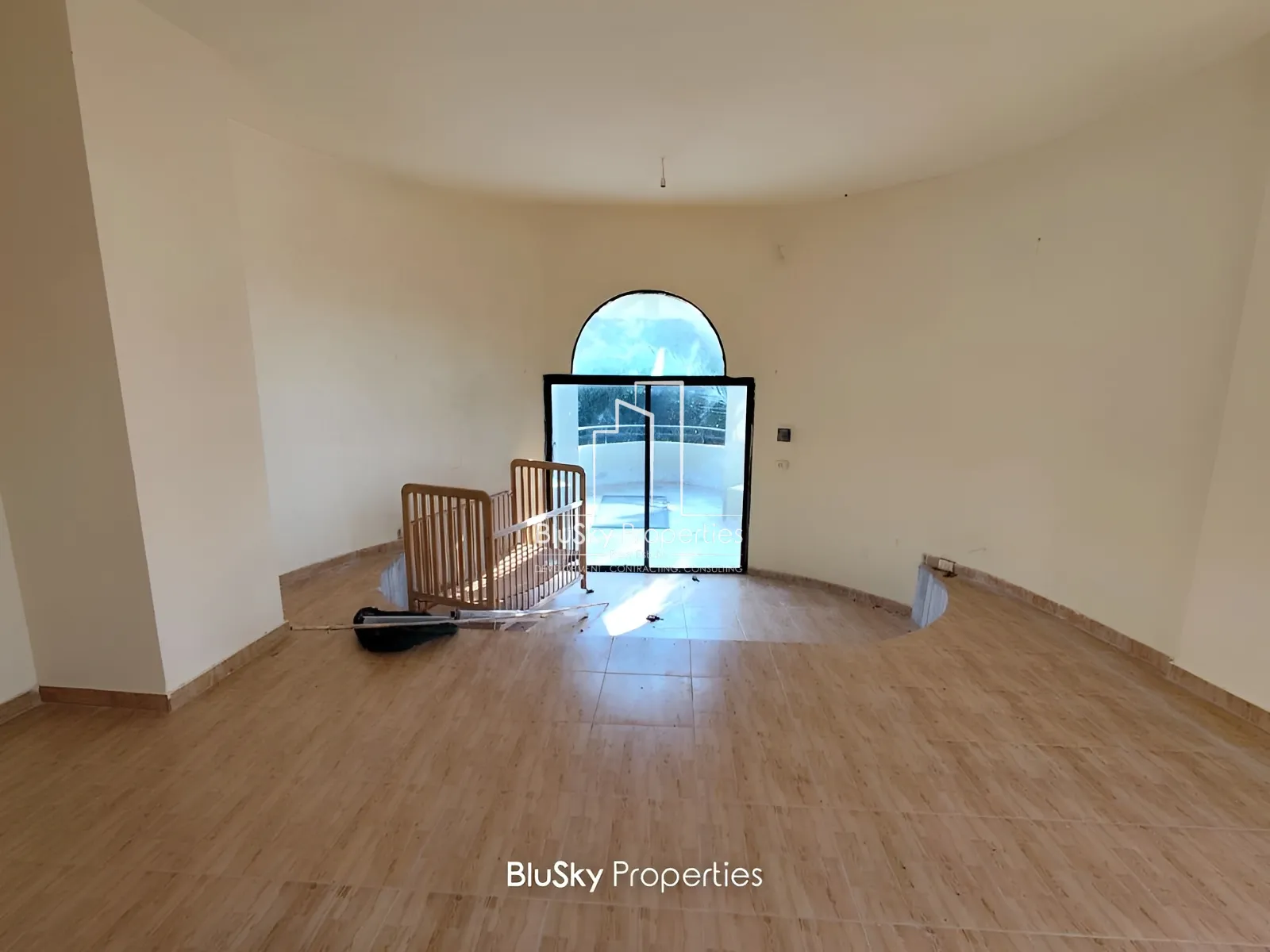 Villa for Sale in Tabarja