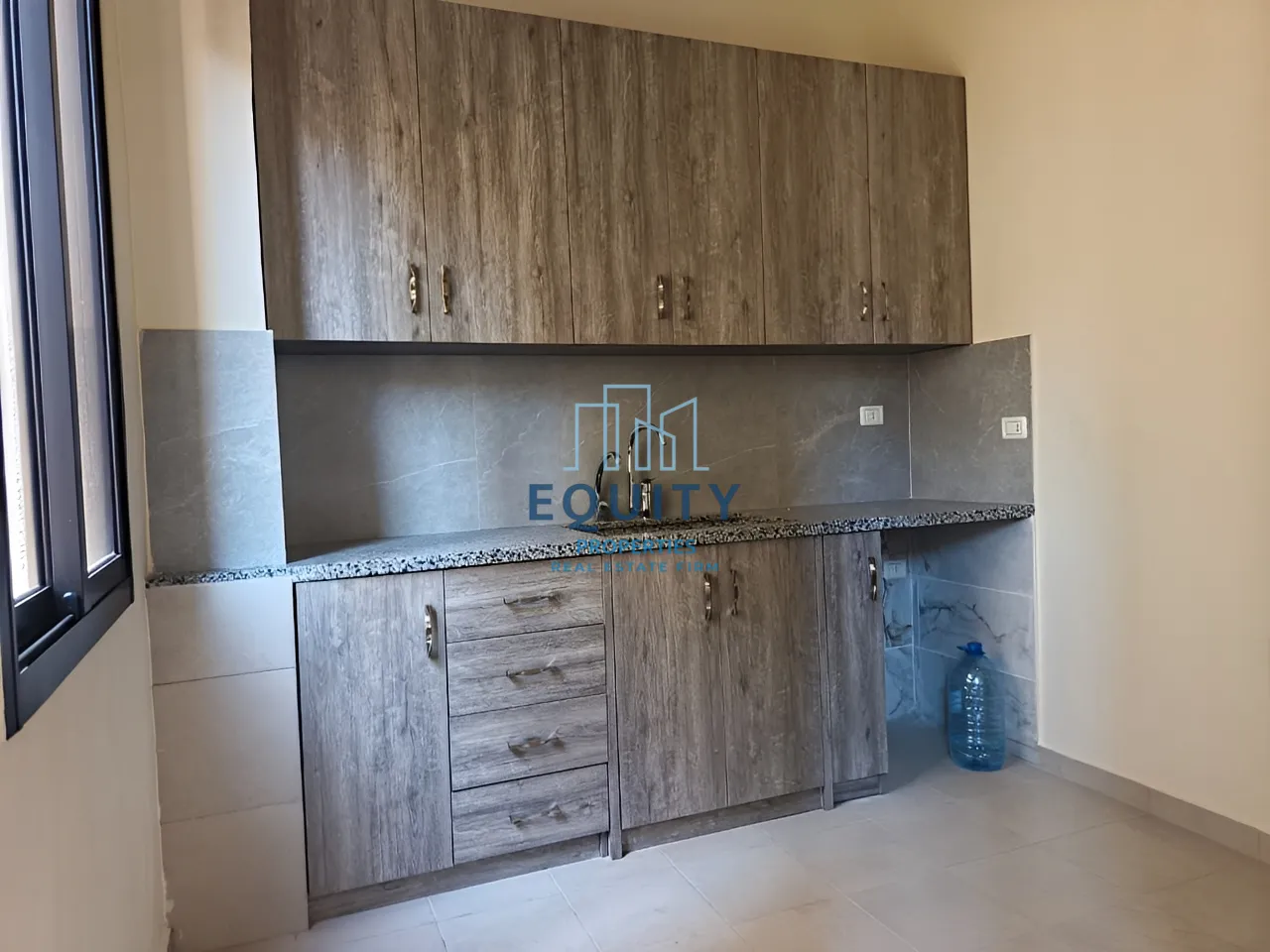Apartment for rent in Ashrafieh - 3 bed, 2 bath
