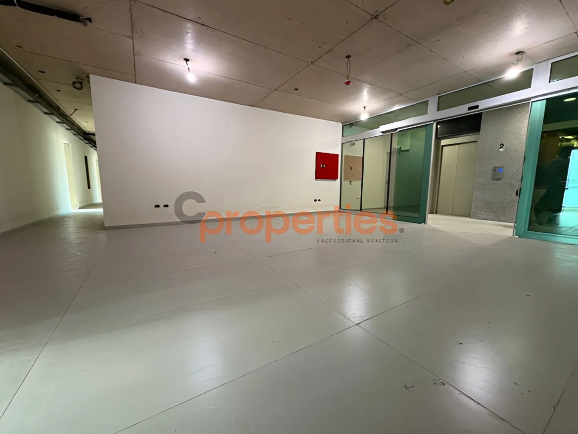 Office for Rent in Louaizeh