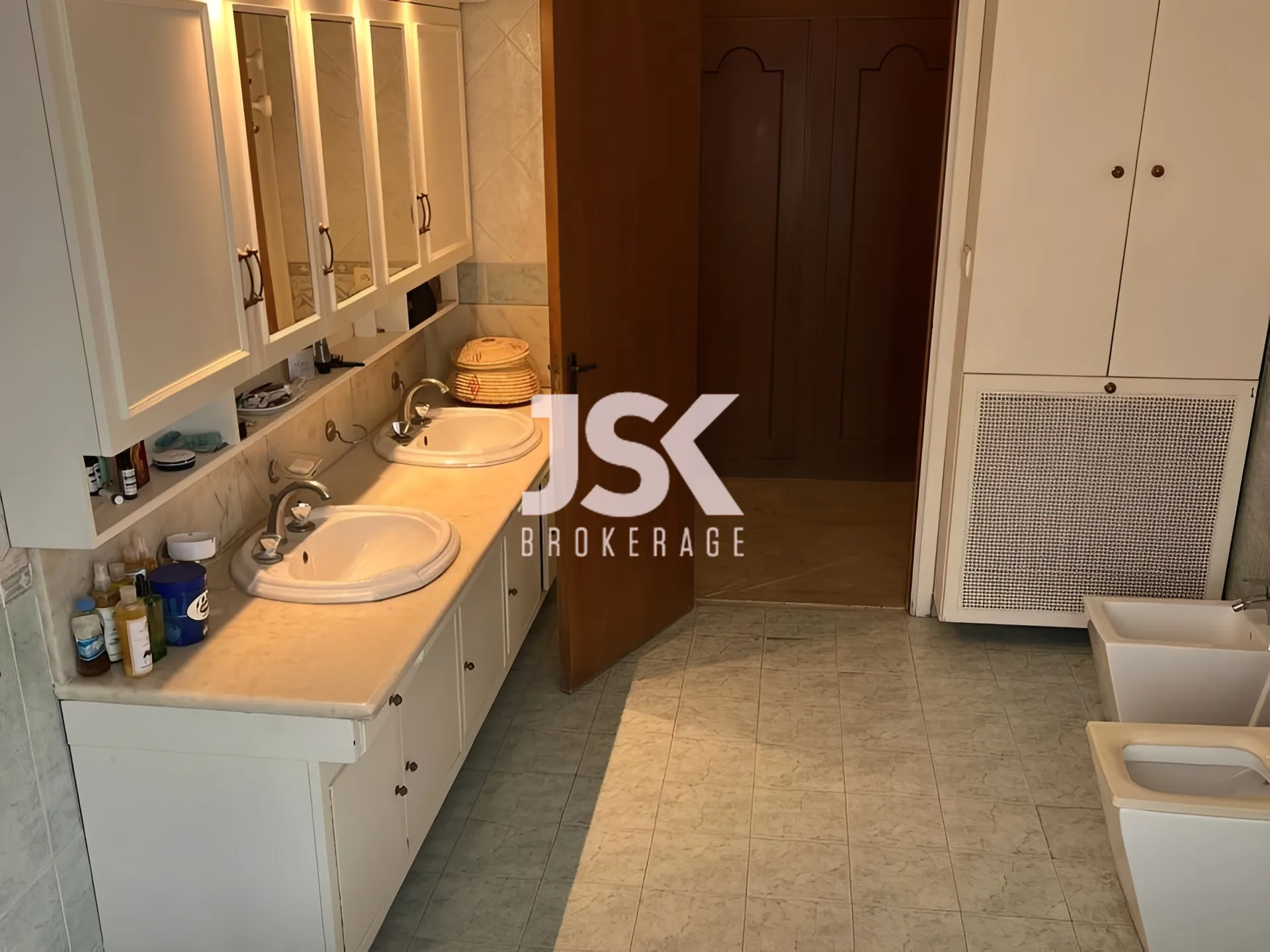 Duplex for Sale in Ramlet El Bayda, Beirut, Lebanon