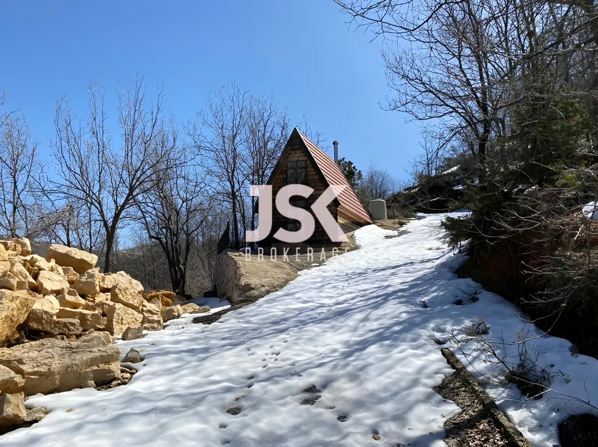 Land for Sale in Kfardebian, Lebanon