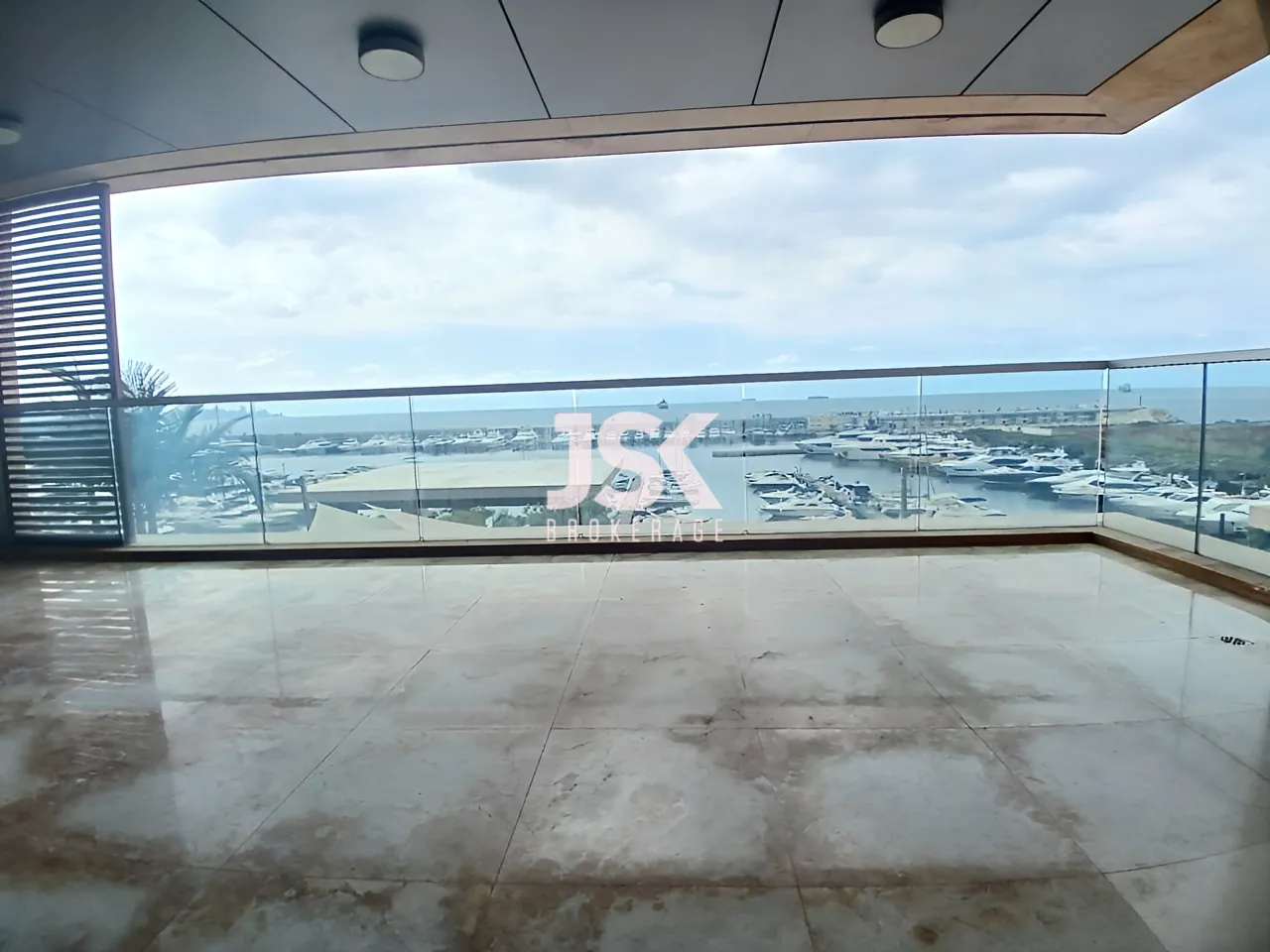 Apartment for Rent in Waterfront City
