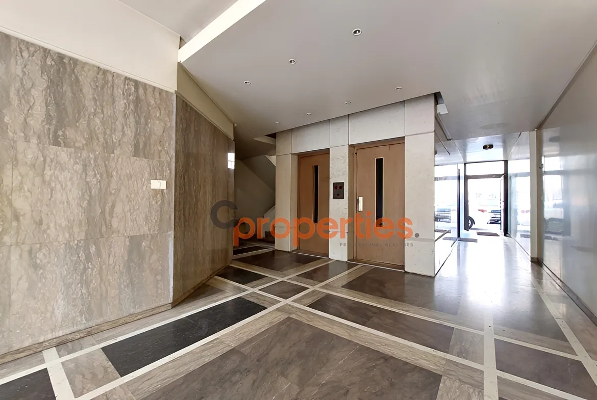 Office for Rent in Jdeideh