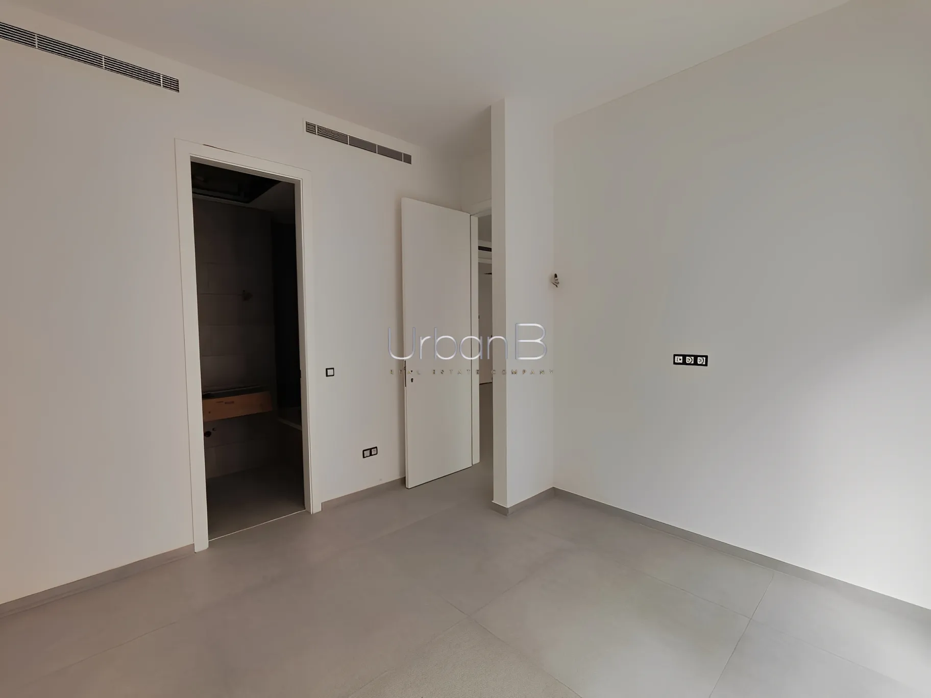 Apartment for Sale in Achrafieh, Beirut, Lebanon