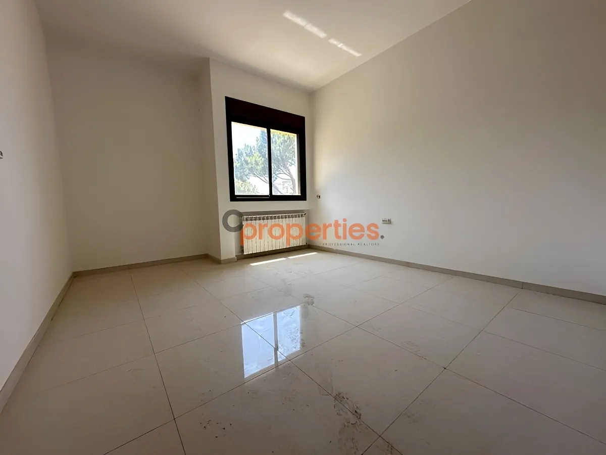 Apartment for Sale in Mtaileb