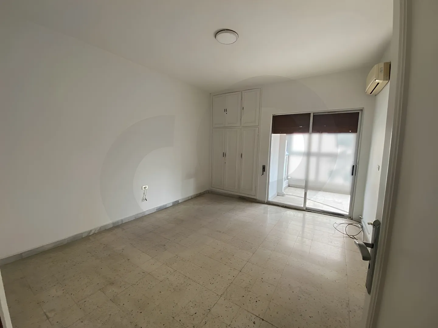 Apartment for Rent in Zarif