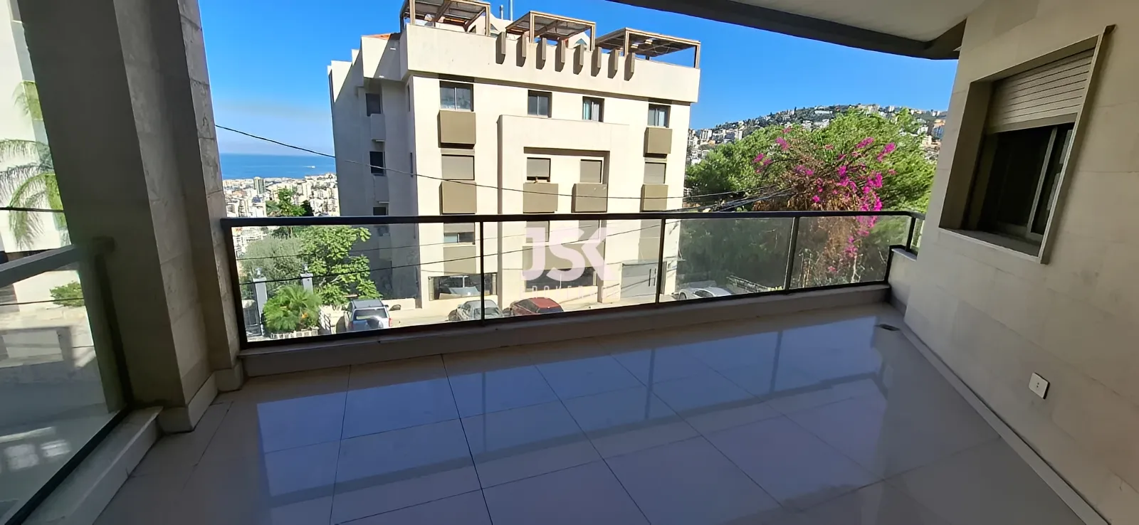 Apartment for Sale in Bsalim - 3 bed