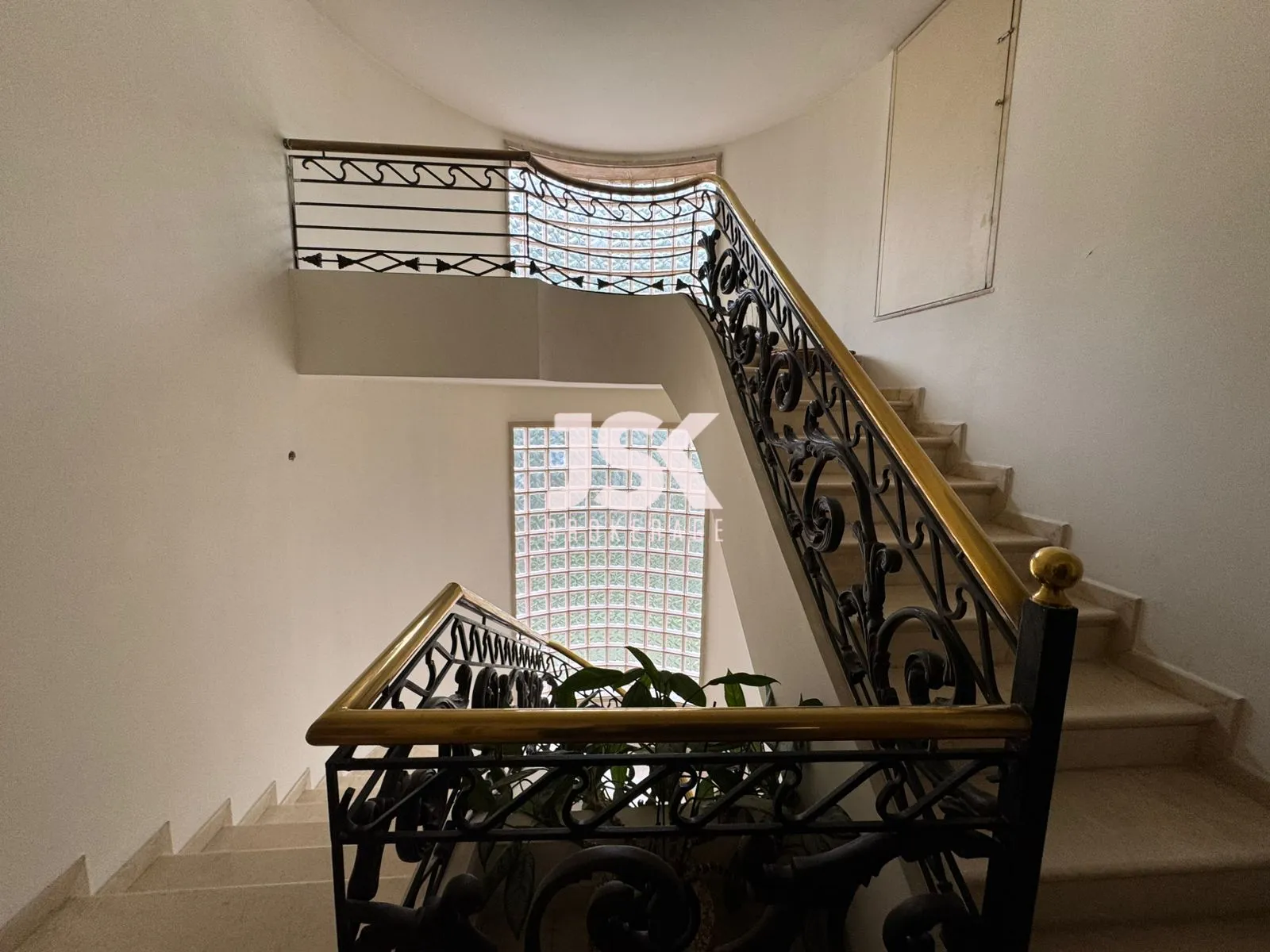 Villa for Sale in Montiverdi
