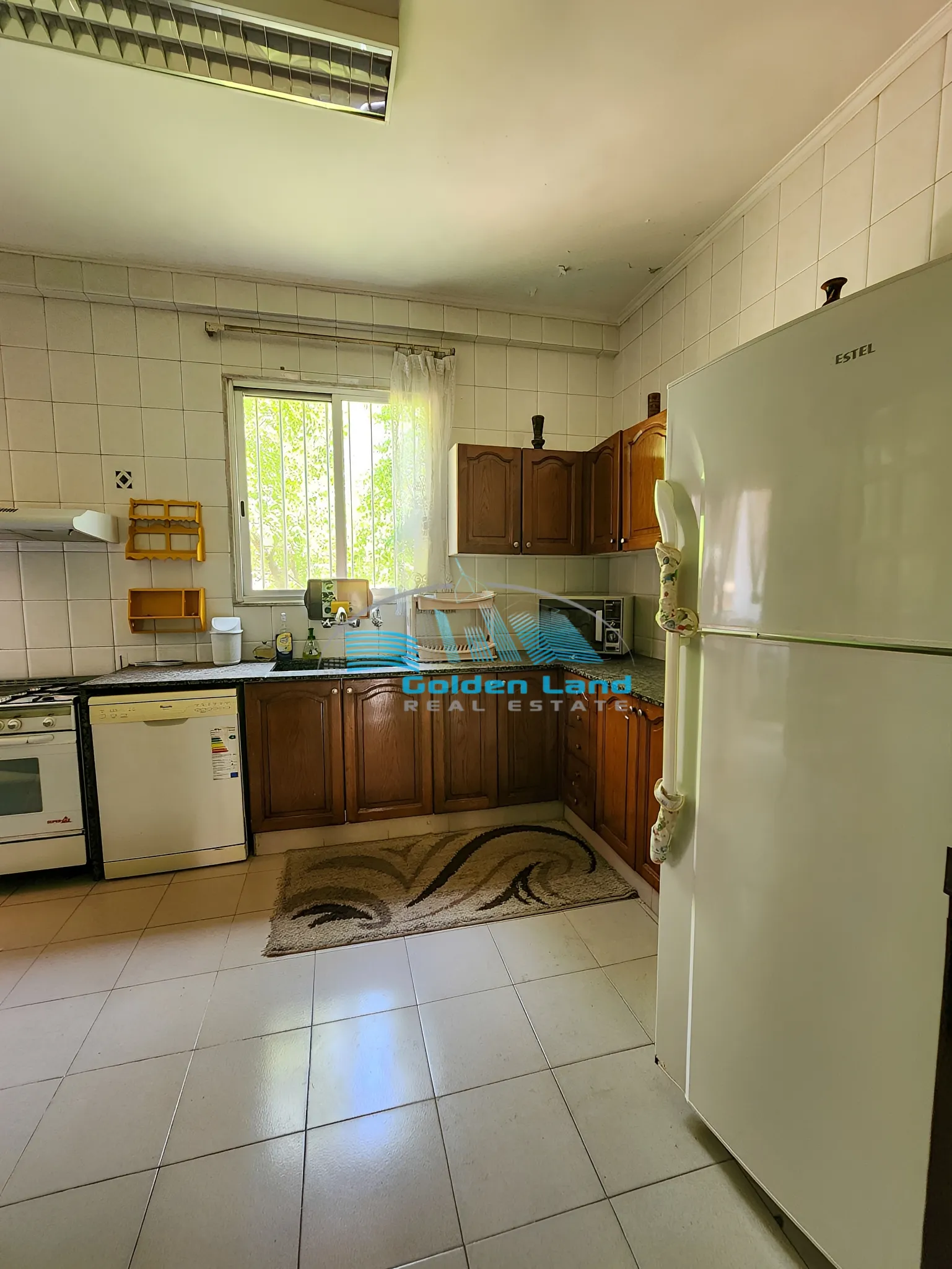 Apartment for Rent in Baabdat