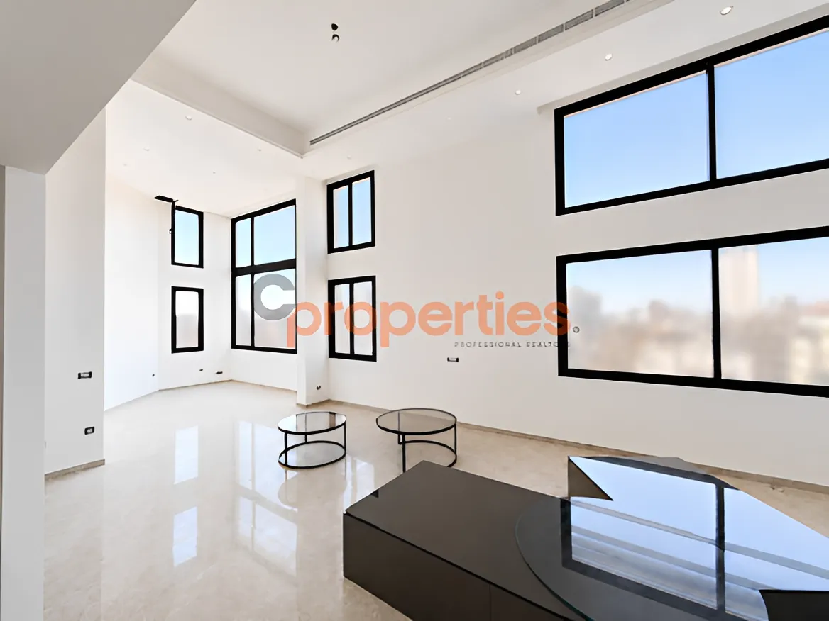 Apartment for Sale in Remeil - 4 bed, 6 bath