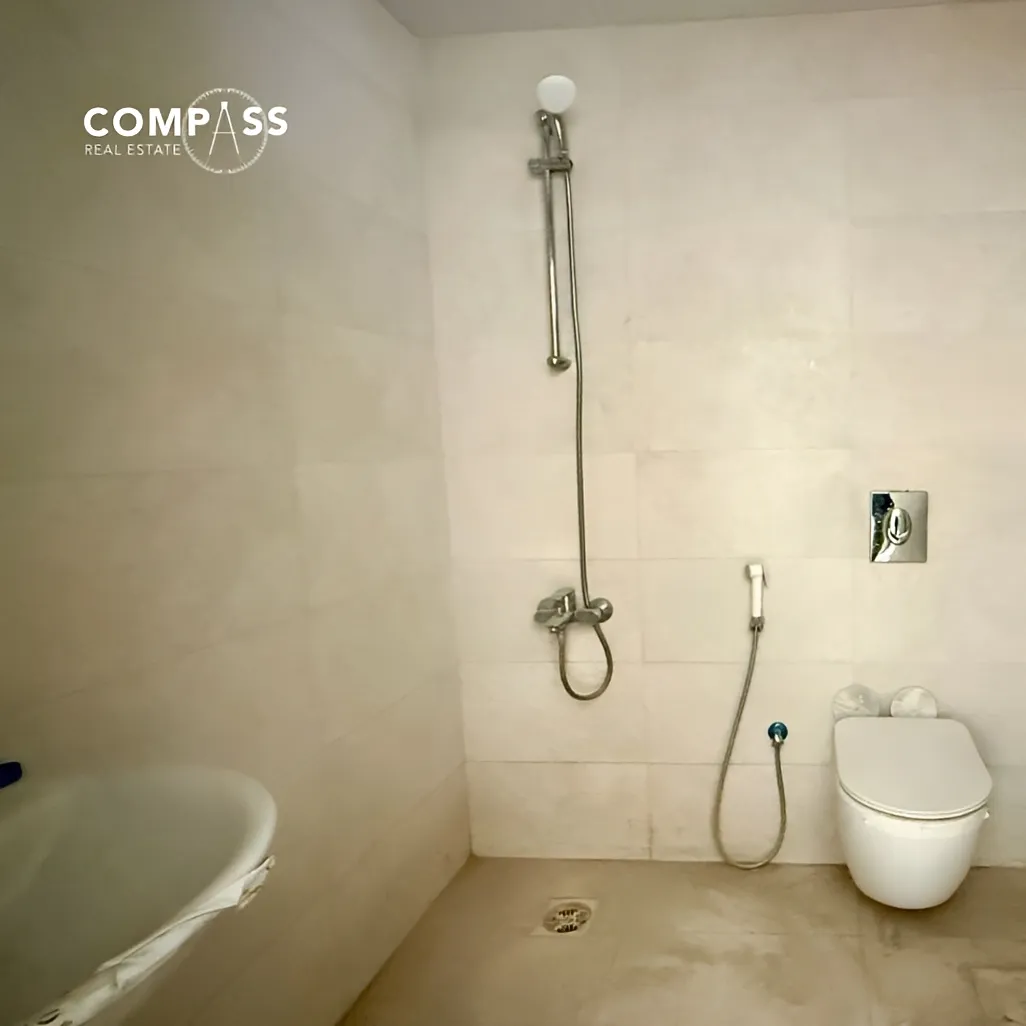 Apartment for sale in Tallet Khayat, Beirut, Lebanon
