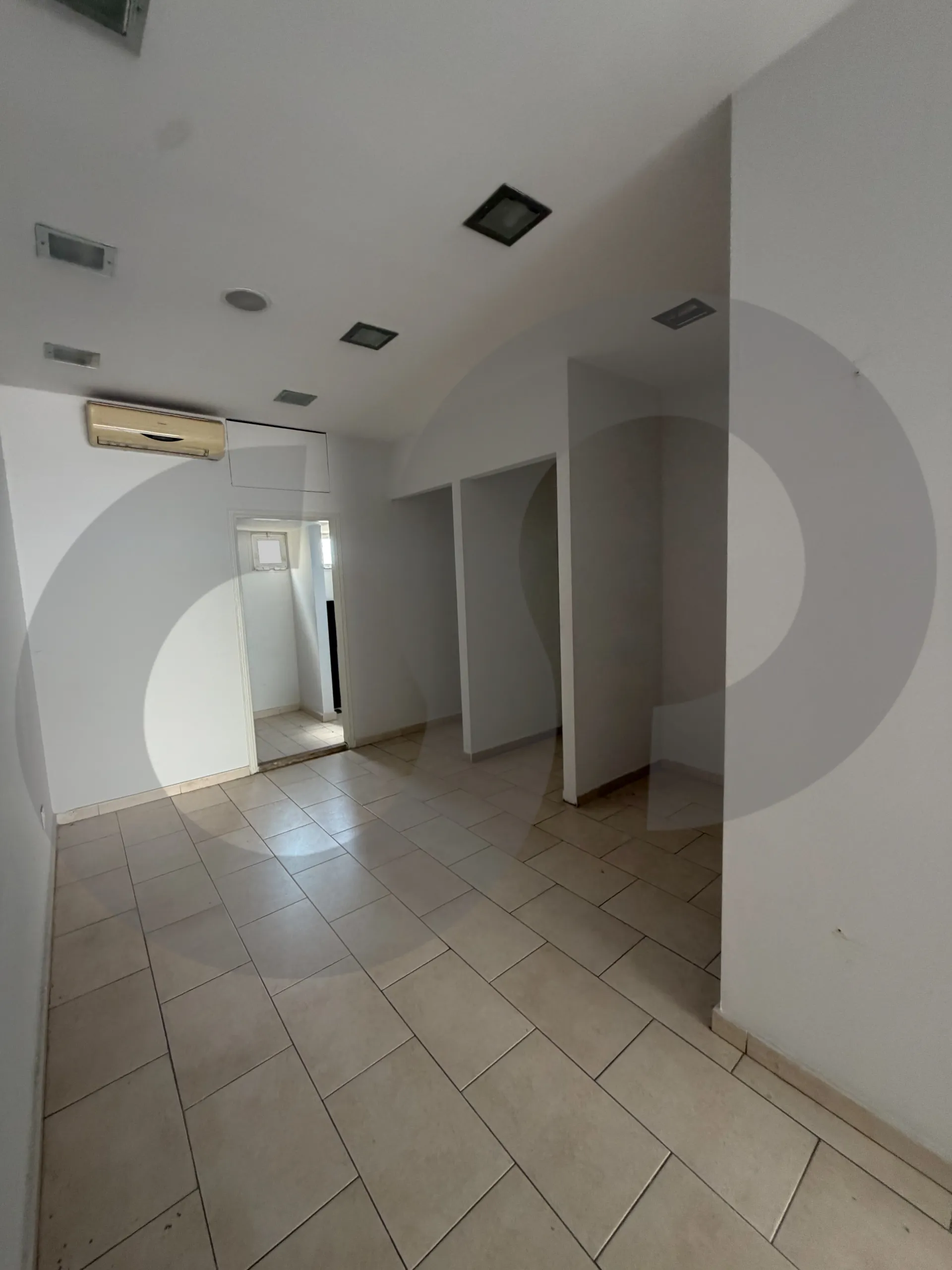 Shop for Rent in Mansourieh