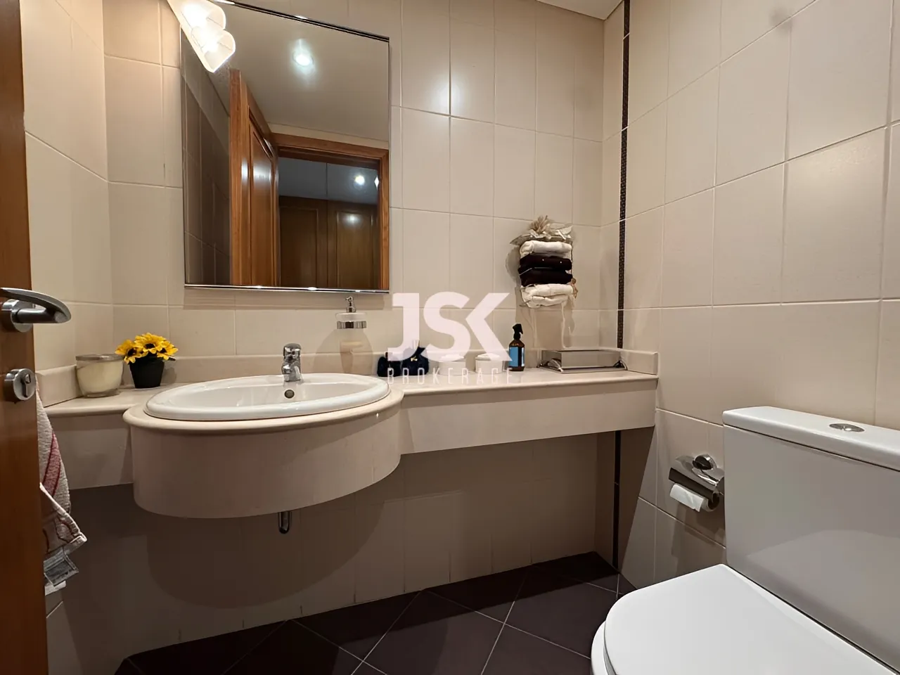 Apartment for Rent in Ramlet El Baida