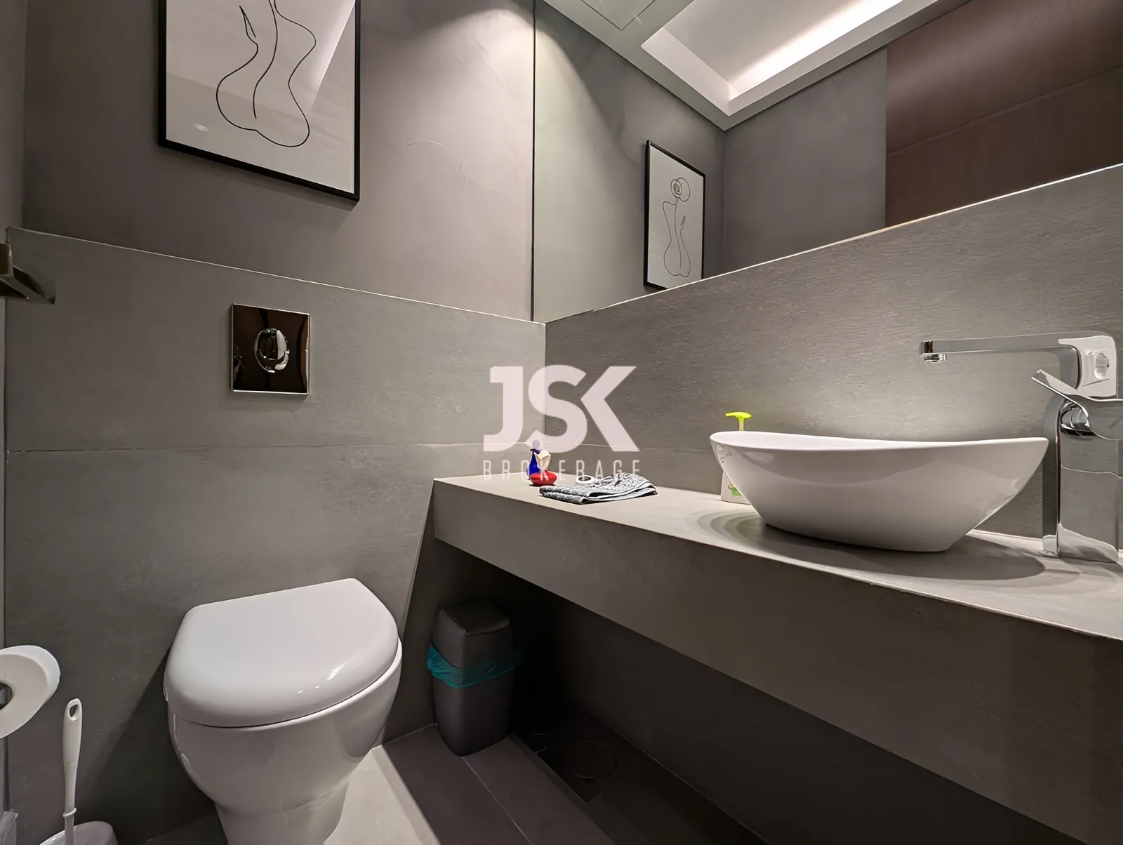 Apartment for Rent in Achrafieh