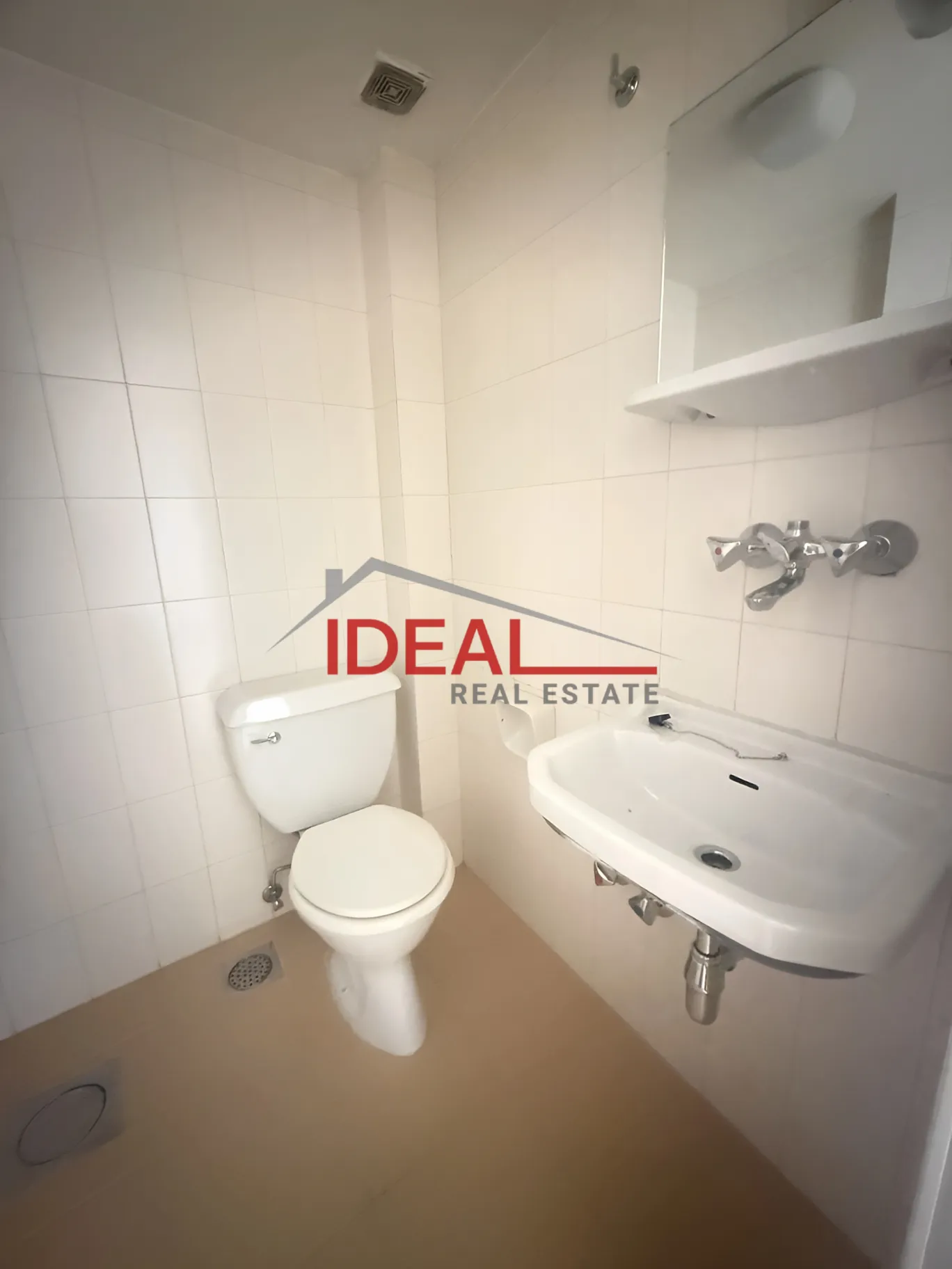 Apartment for rent in Qornet Chahouane, Lebanon - 3 bed, 3 bath