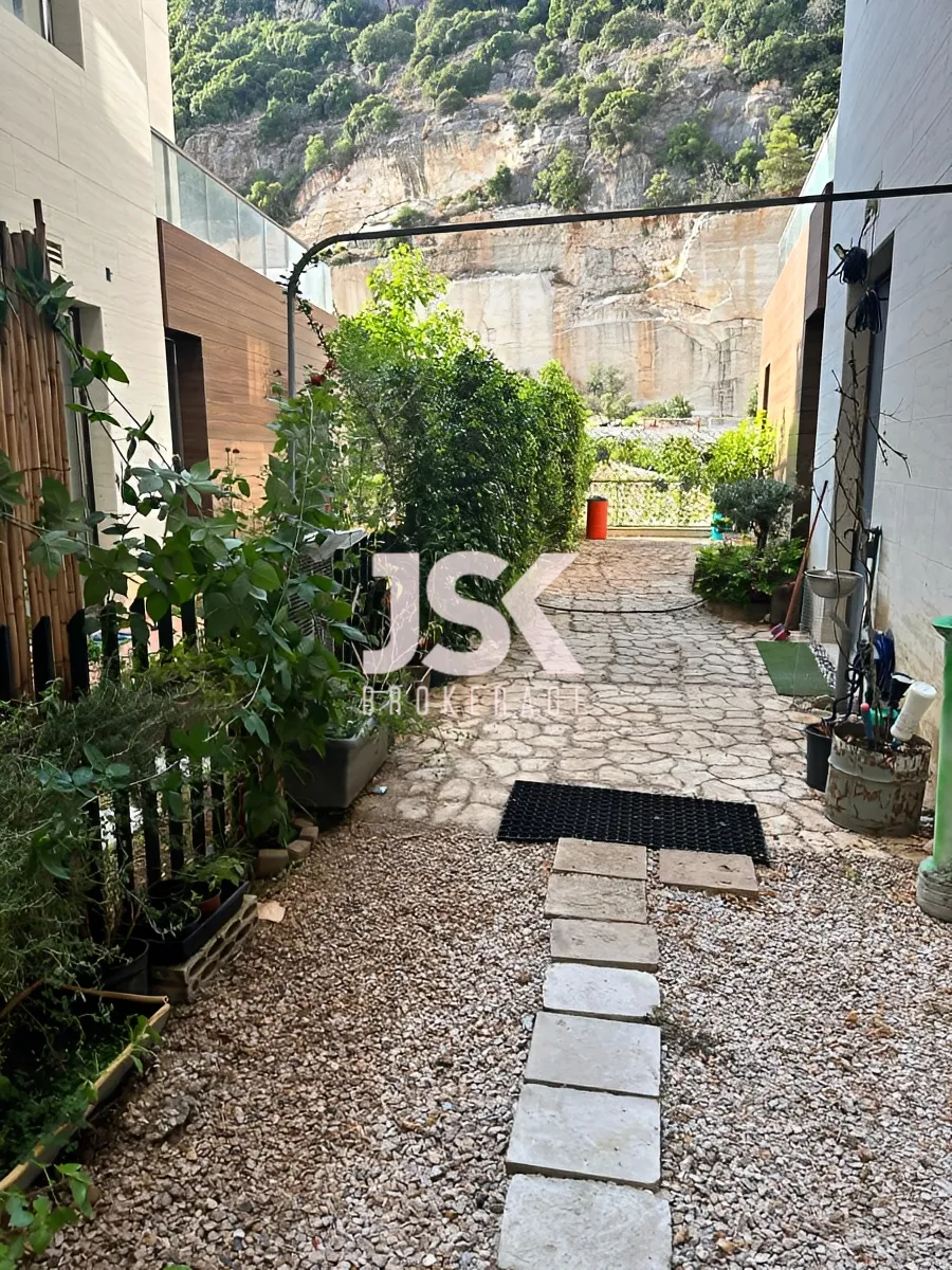 Apartment for Sale in Adma w Dafnah, Lebanon