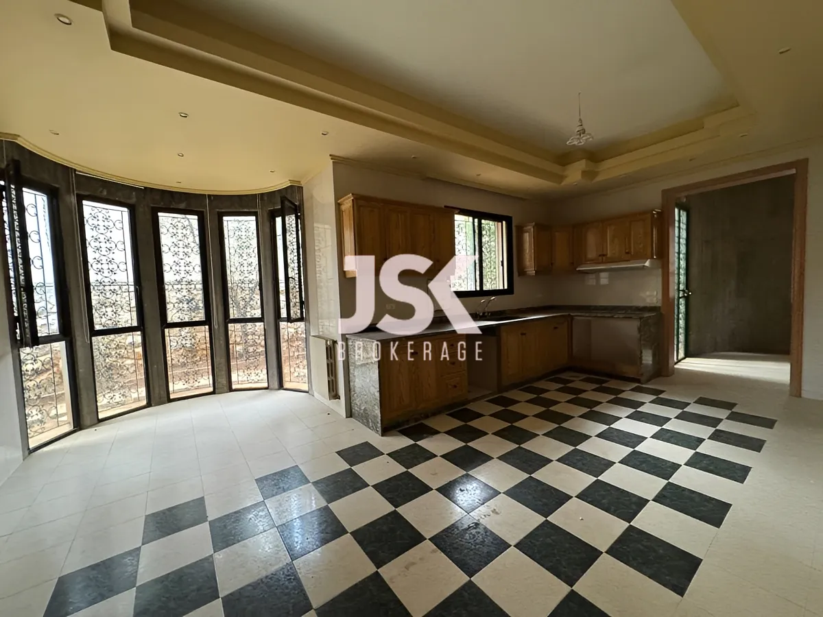 Villa for Sale in Montiverdi, Lebanon