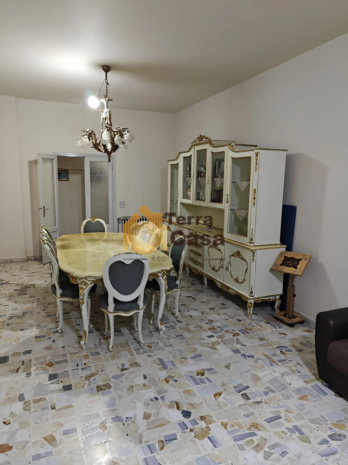 Apartment for Rent in Ksara