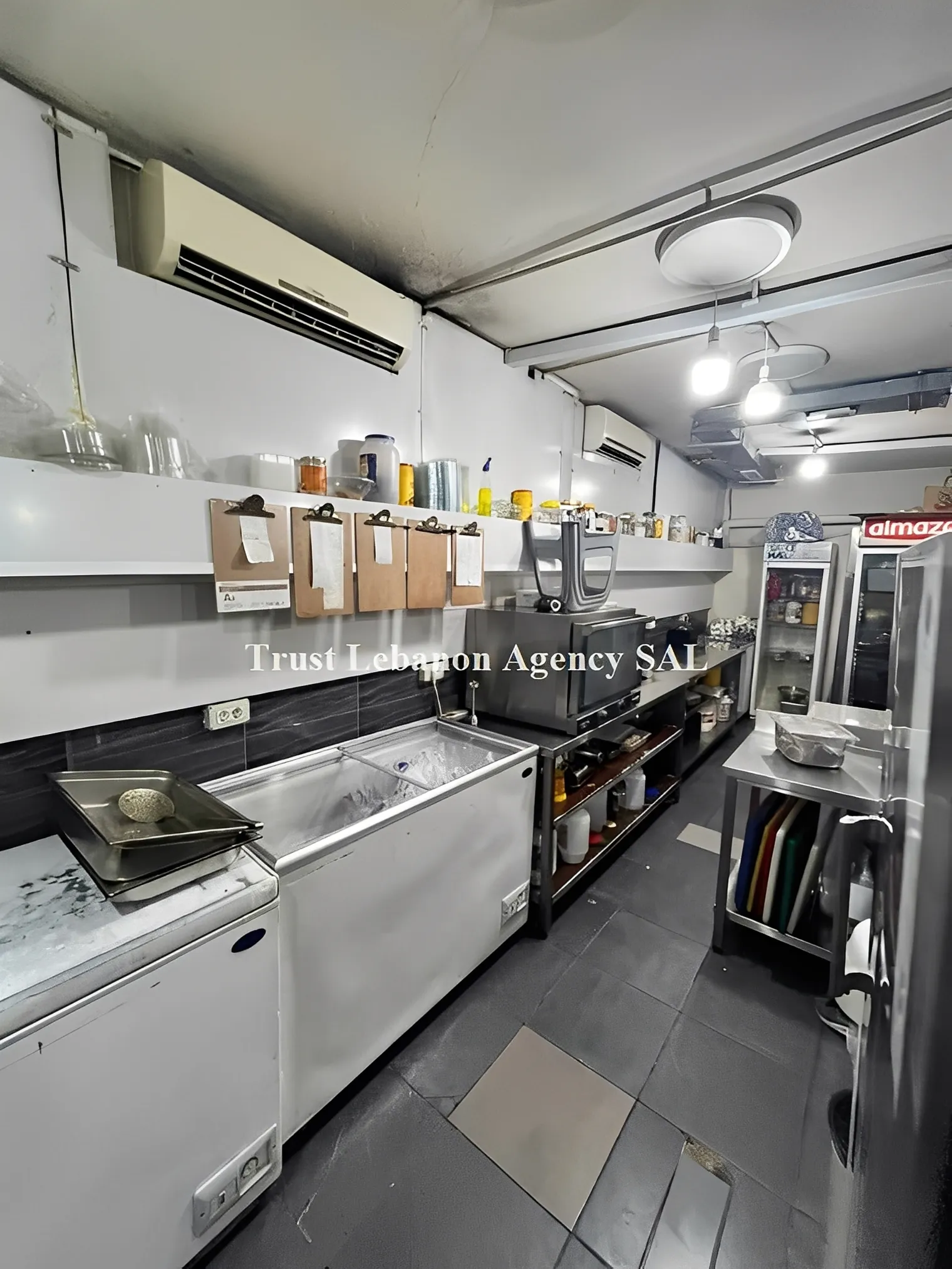 Shop for sale in Beirut, Badaro