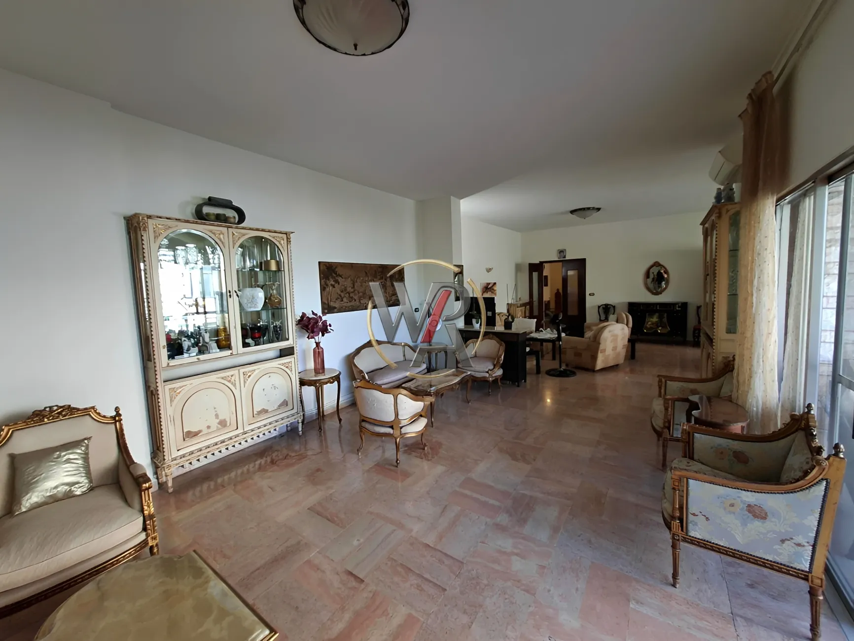 Apartment for sale in Mazraat Yachoua