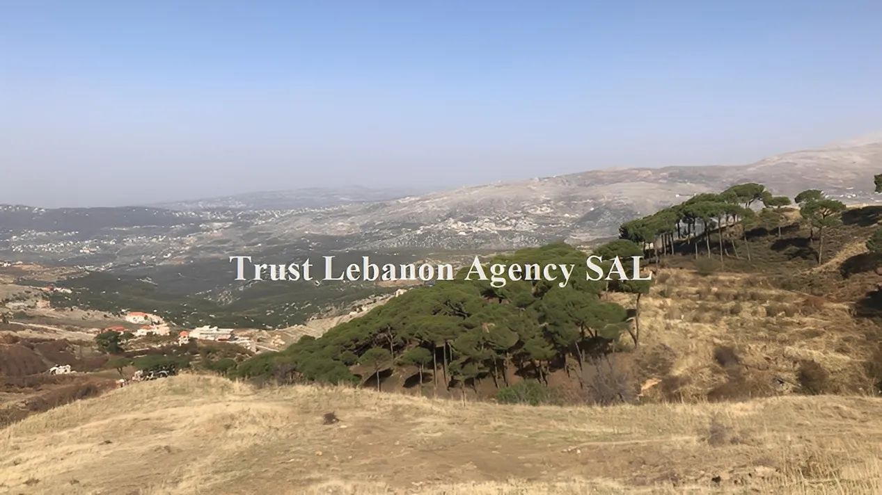 Land for Sale in Baabda Kfarselwan