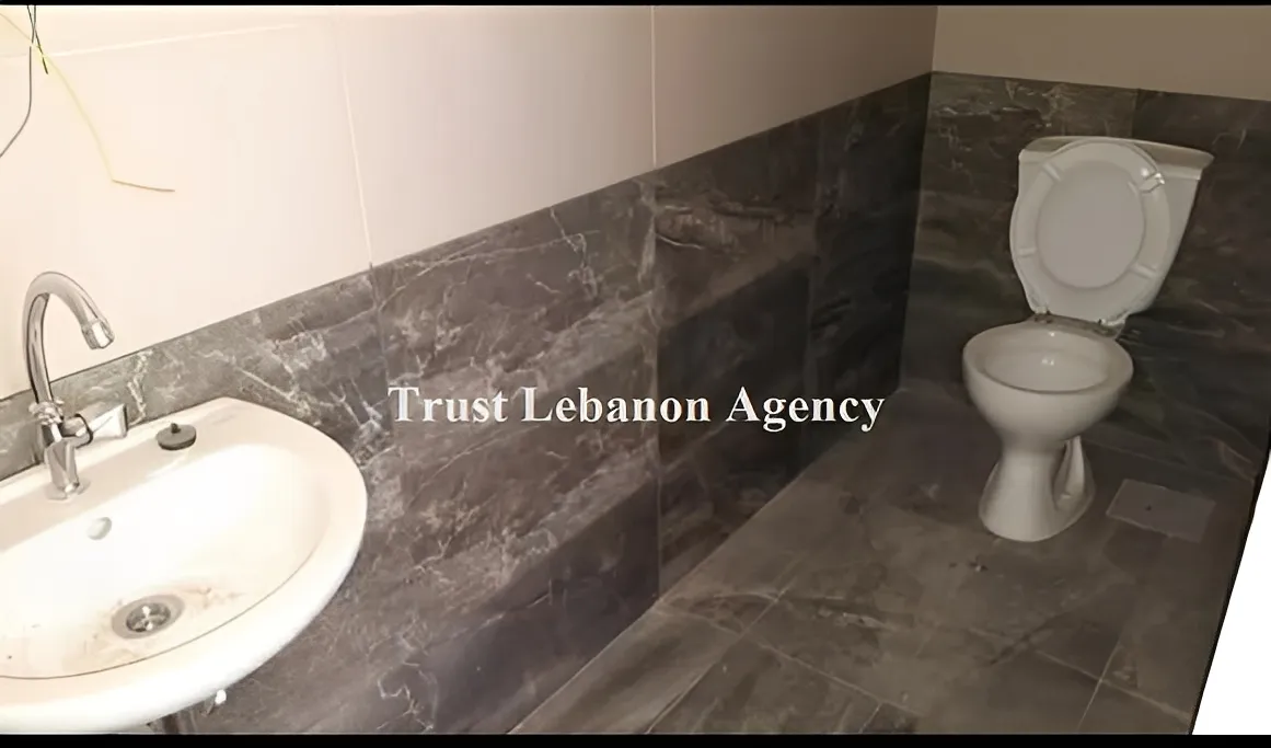 Shop for rent in Metn, Jdeideh