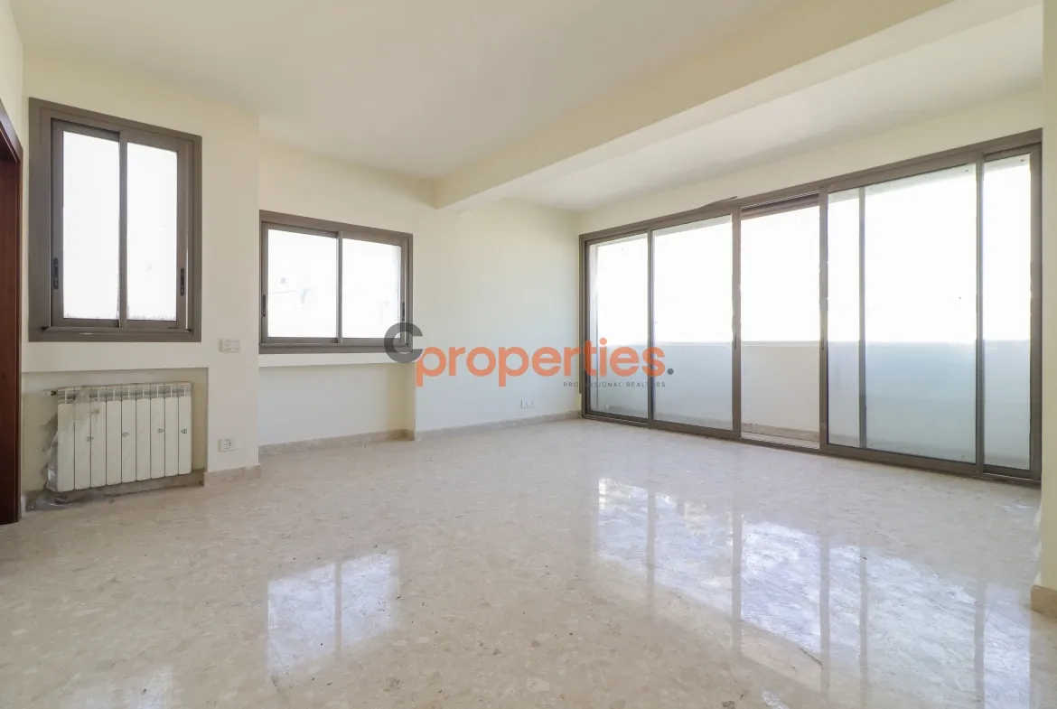 Apartment for Sale in Sioufi