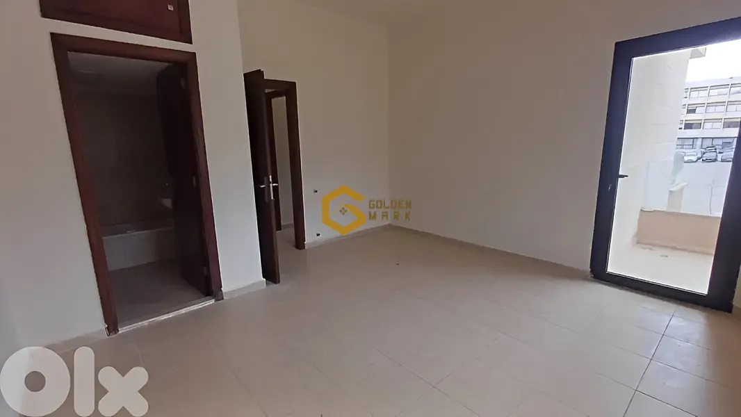 Apartment for Sale in Adma w Dafnah - 3 bed, 4 bath