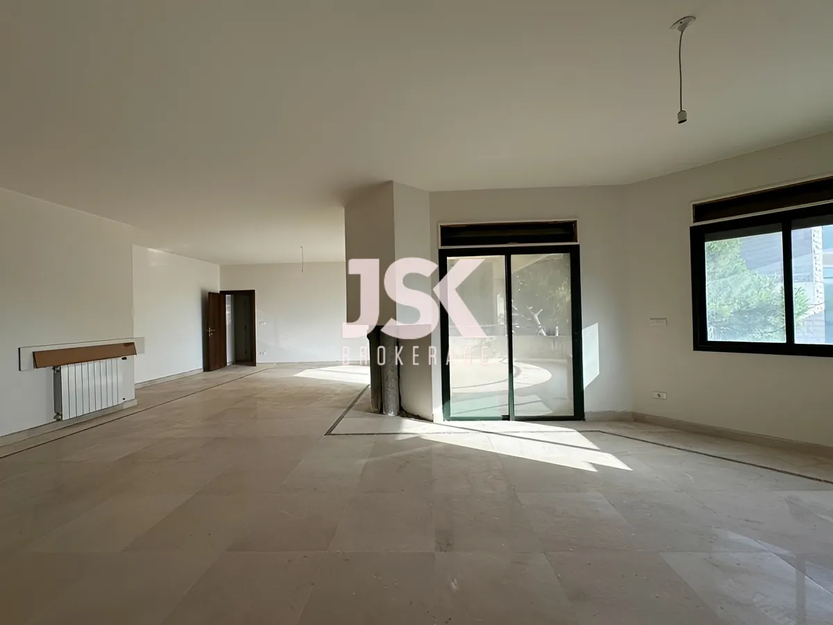 Apartment for Sale in Broummana, Lebanon - 3 bed, 4 bath