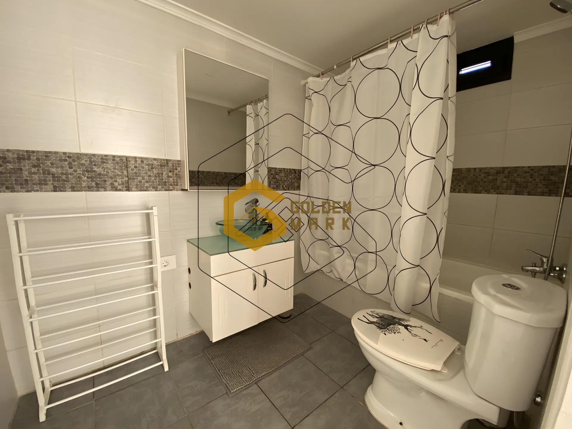 Duplex for Sale in Blat