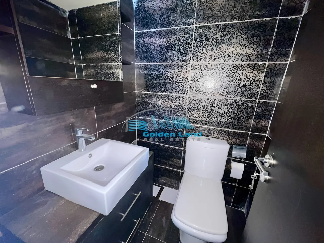 Apartment for Sale in Sahel Aalma