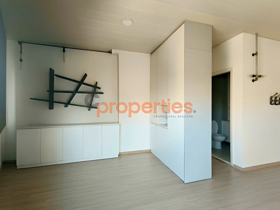 Office for Rent in Antelias