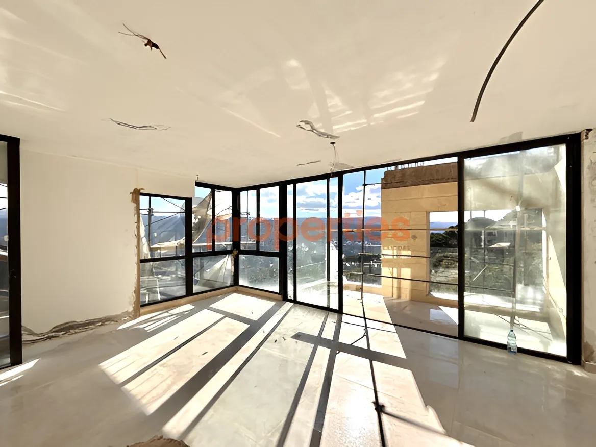 Apartment for Sale in Broummana - 3 bed, 3 bath