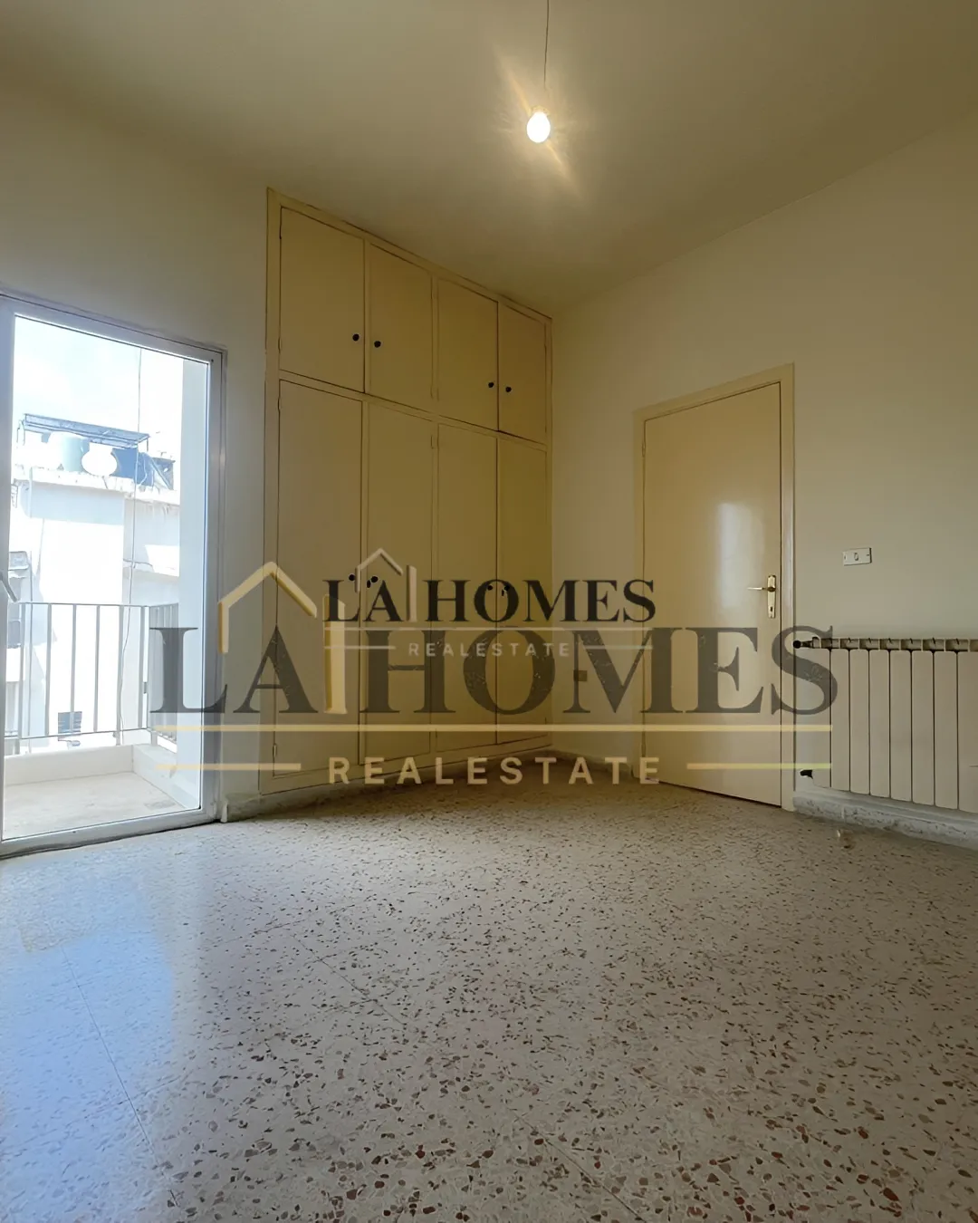 Apartment for sale in Aatchane