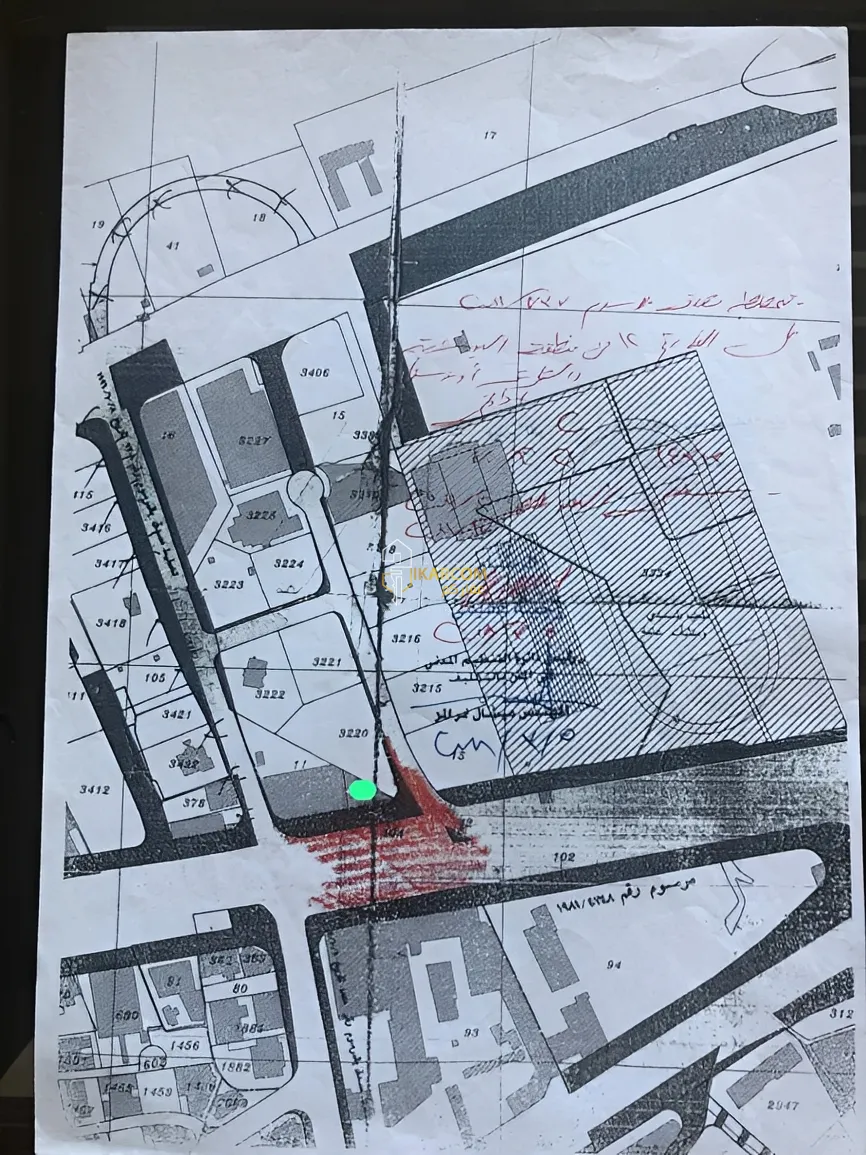 Building for sale in Dora، Lebanon