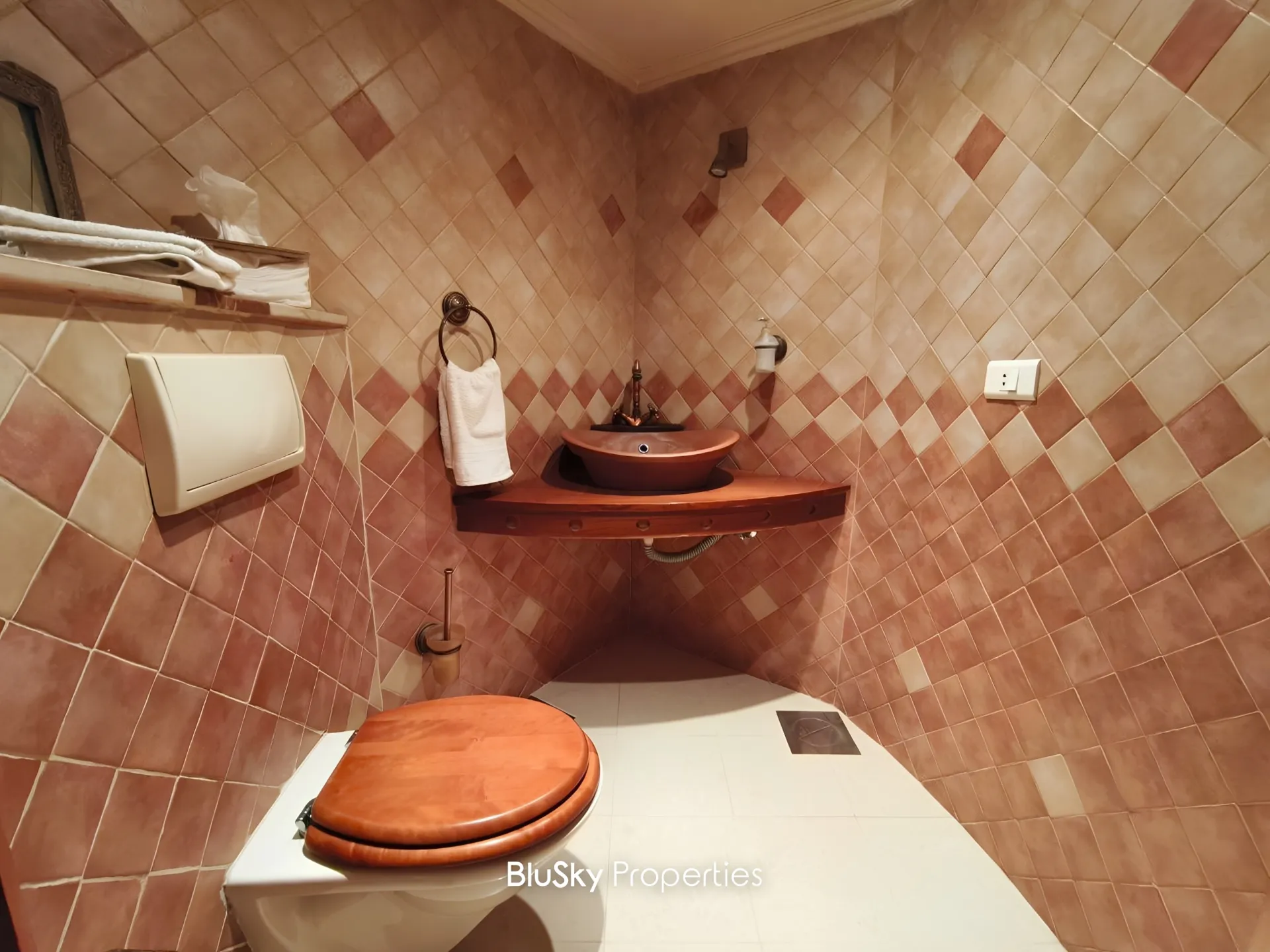 Triplex for sale in Ain saadeh, lebanon