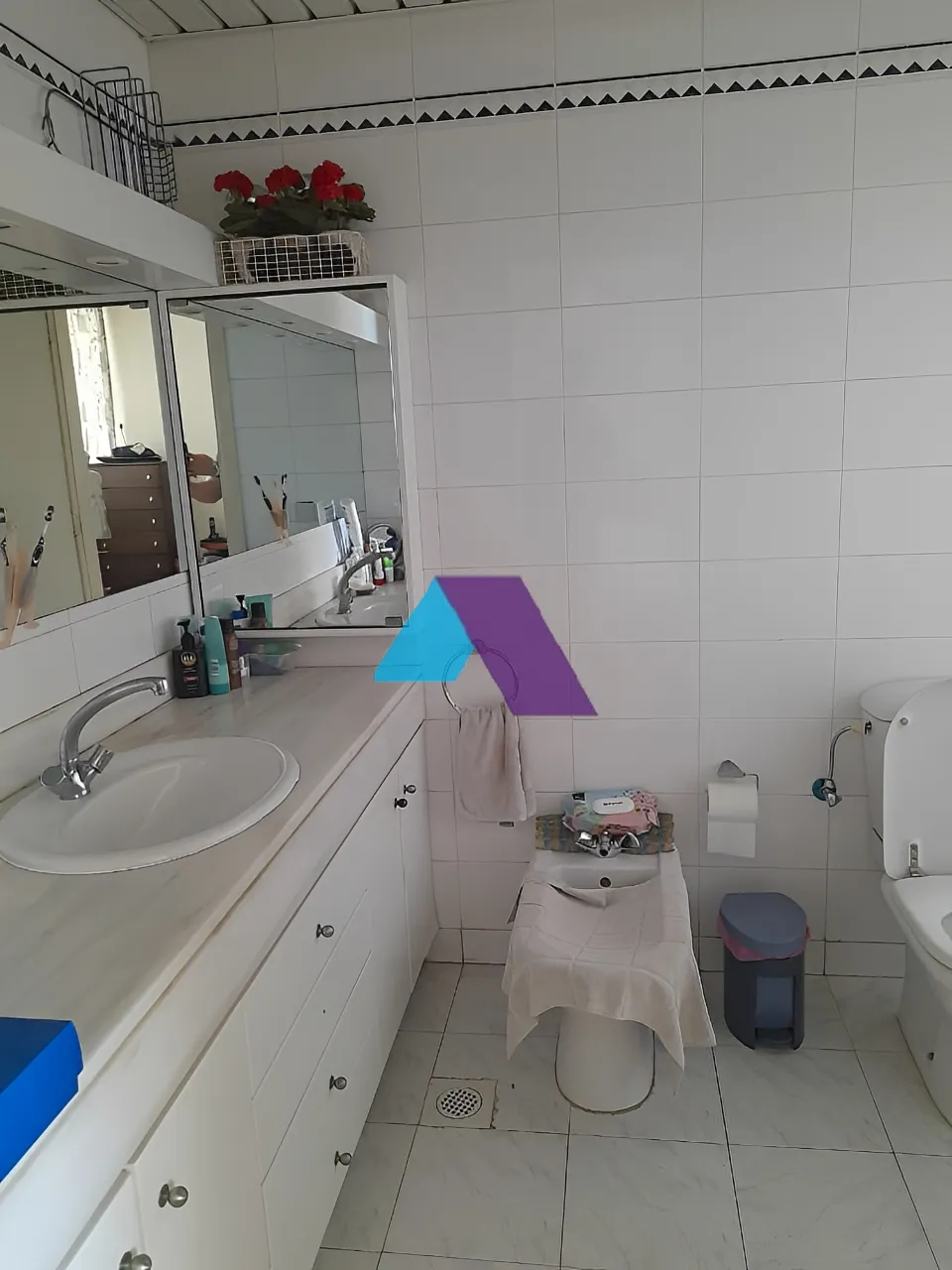 Chalet for Sale in Sahel Aalma