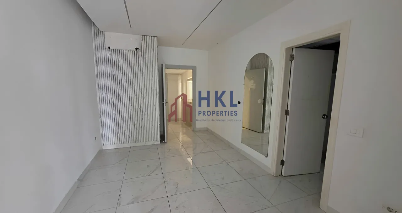 Office for rent in Clemenceau