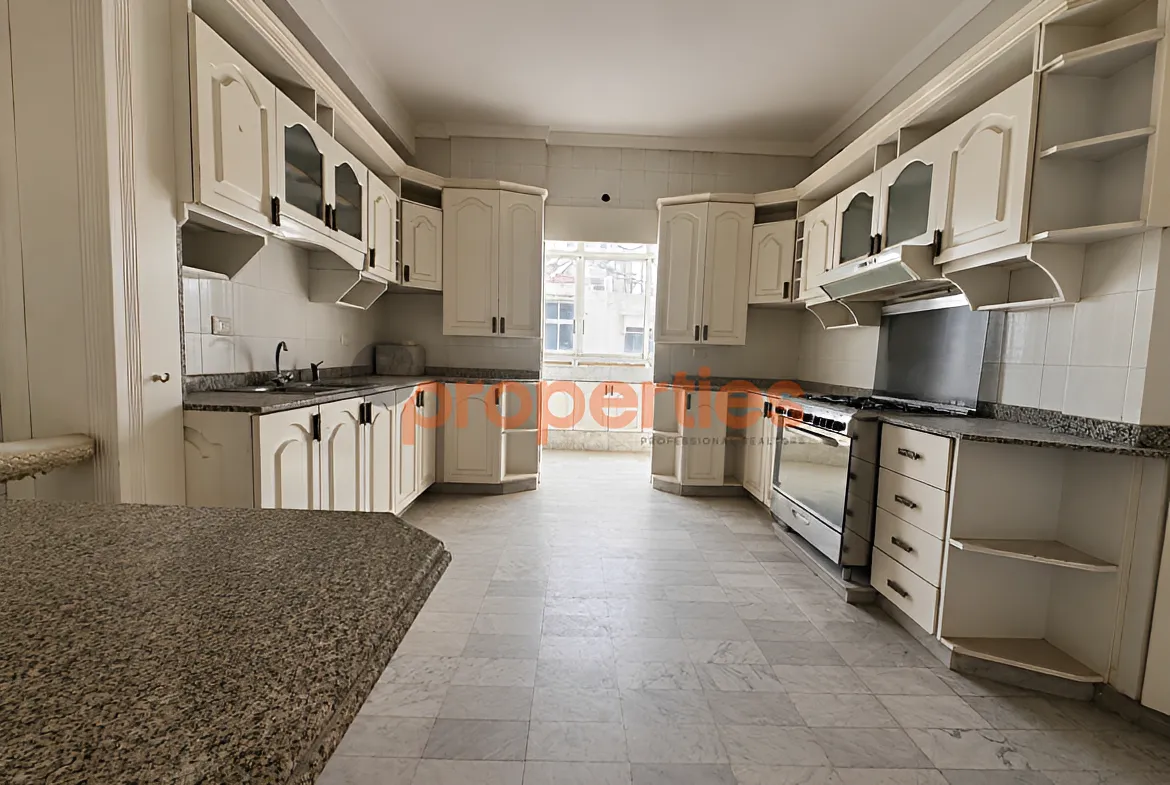 Apartment for Rent in Ramlet El Baida