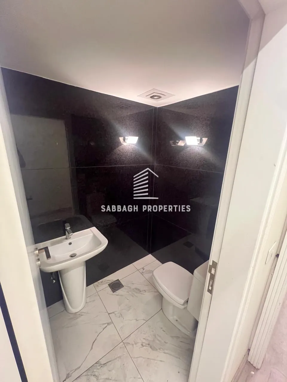 Apartment for rent in Hamra, beirut, lebanon